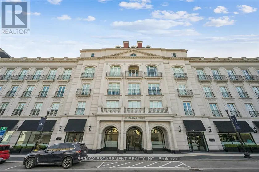 Apartment at 211 - 300 RANDALL STREET, Oakville