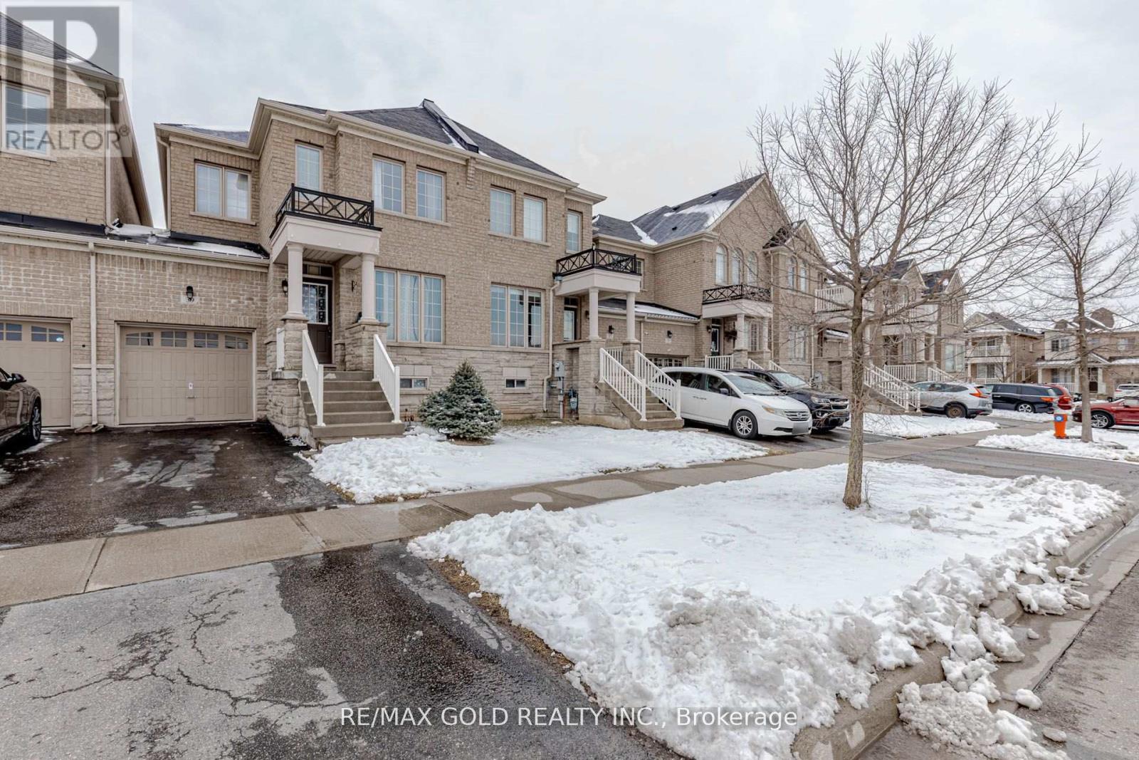 Townhouse at 39 CHESTERWOOD CRESCENT, Brampton (Credit Valley)