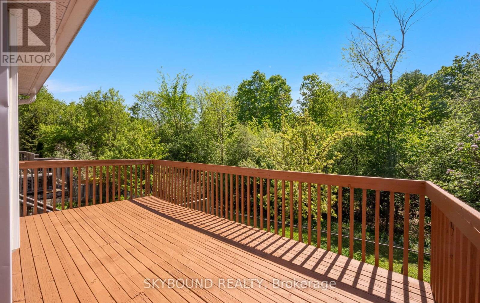 Detached at 21 PINELLAS DRIVE, Brampton