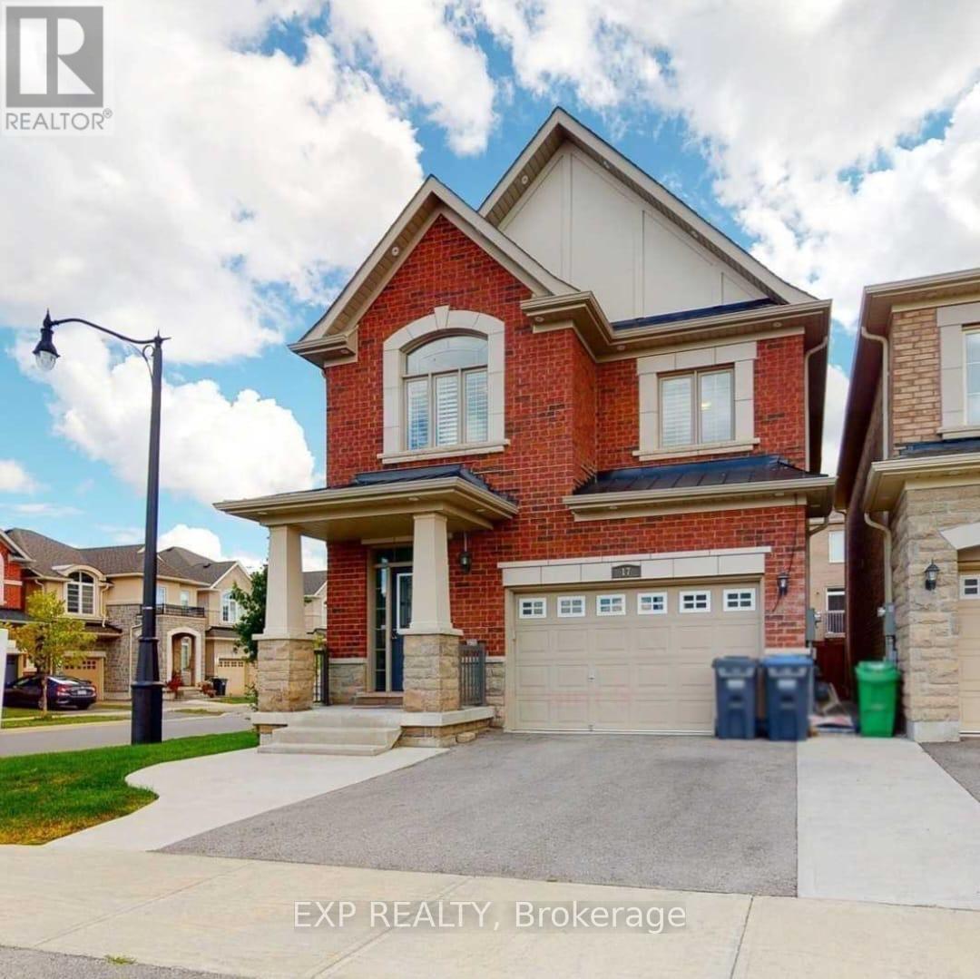 Detached at 17 YARDMASTER DRIVE, Brampton