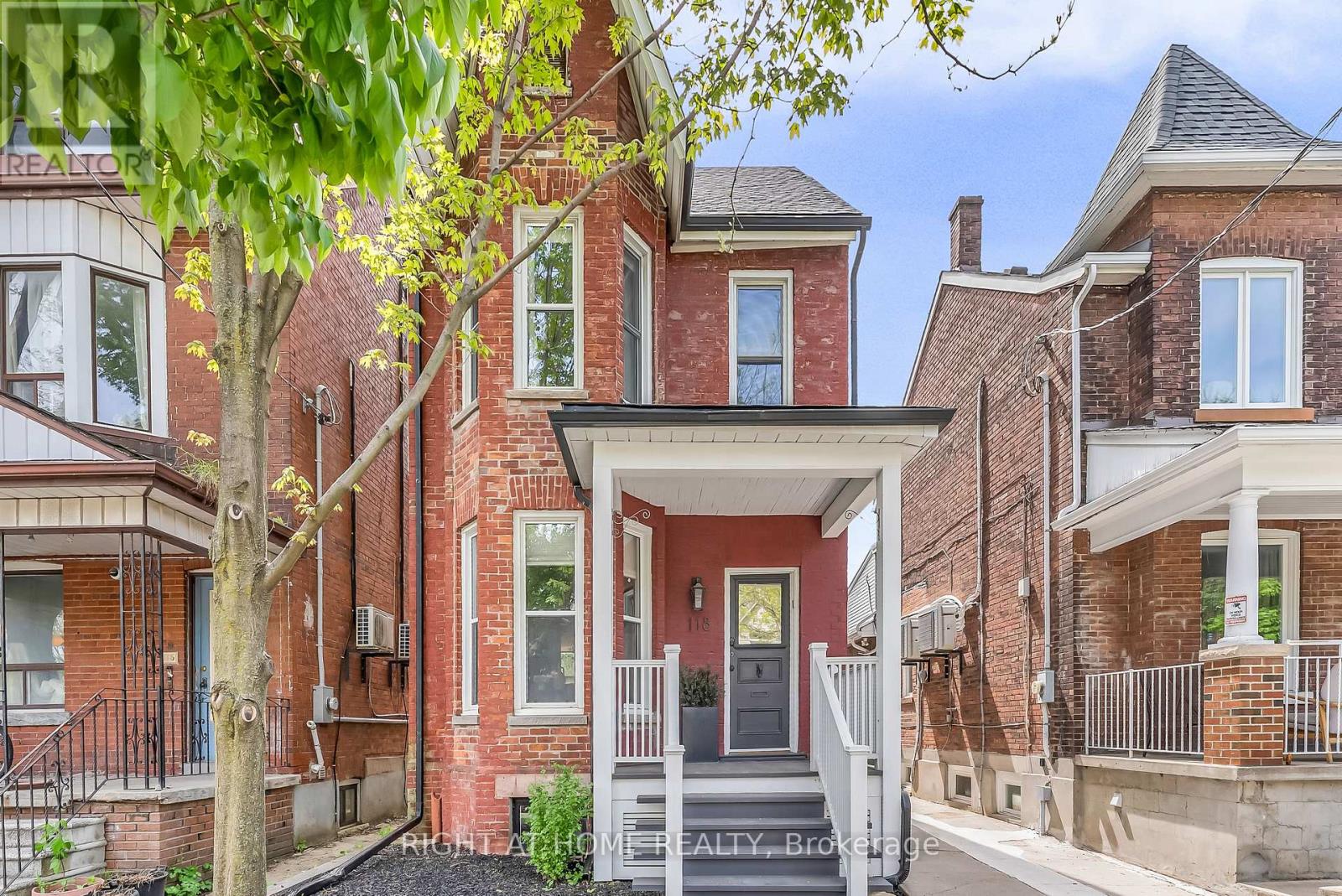 Detached at 118 LANSDOWNE AVENUE, Toronto