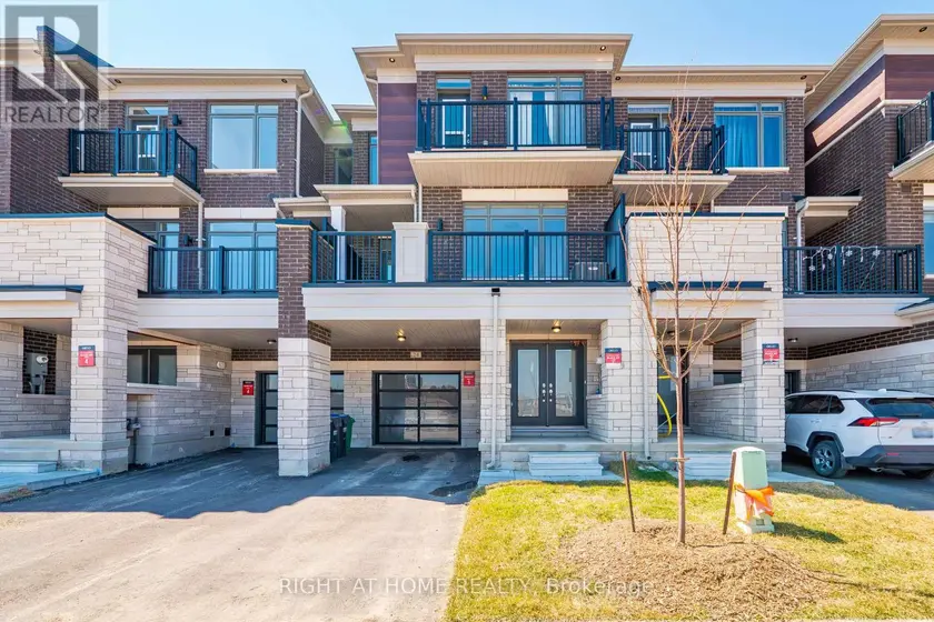 Townhouse at 24 MONREAU DRIVE, Brampton (Northwest Brampton)