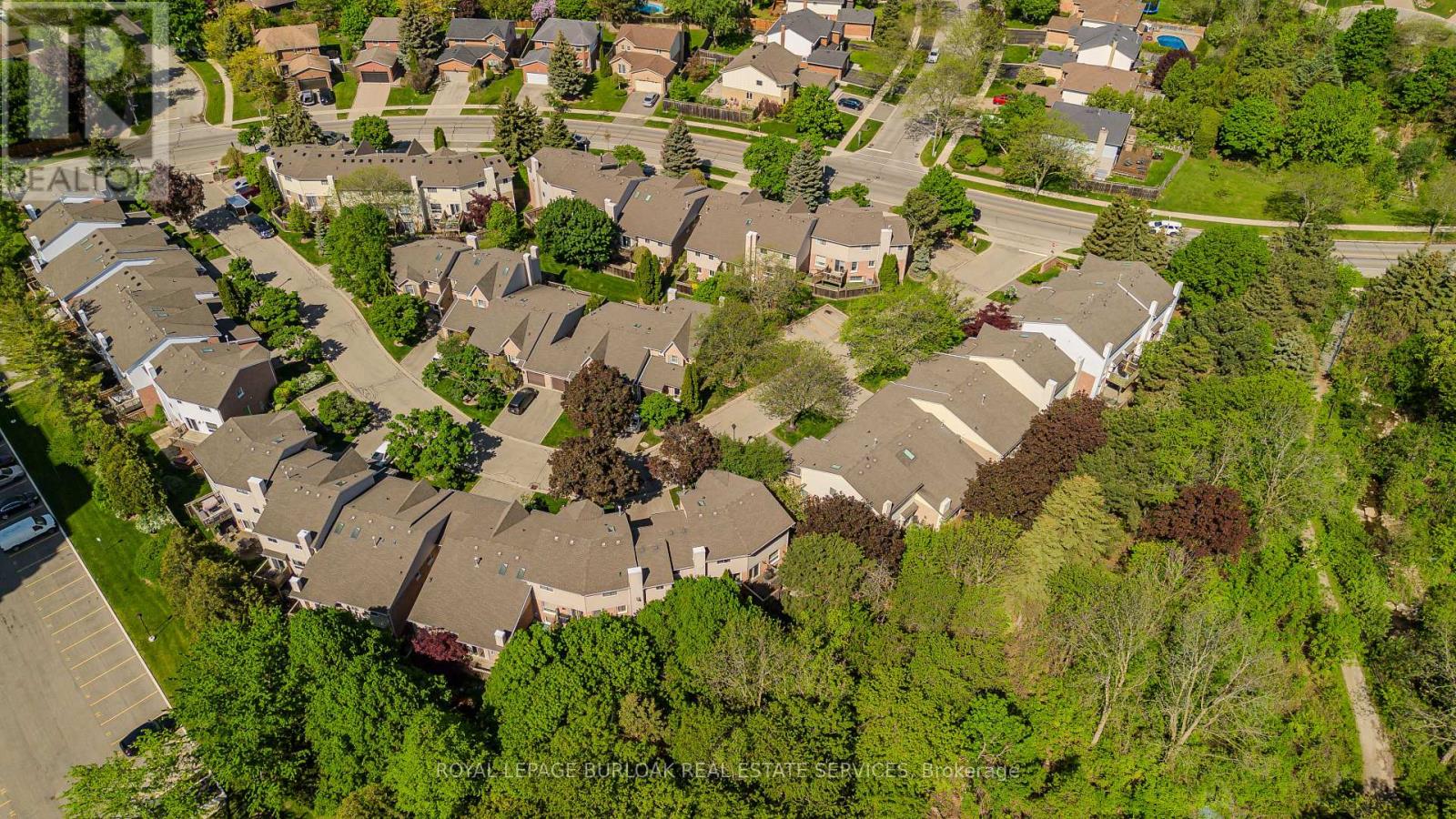 Townhouse at 10 - 2155 DUNCASTER DRIVE, Burlington