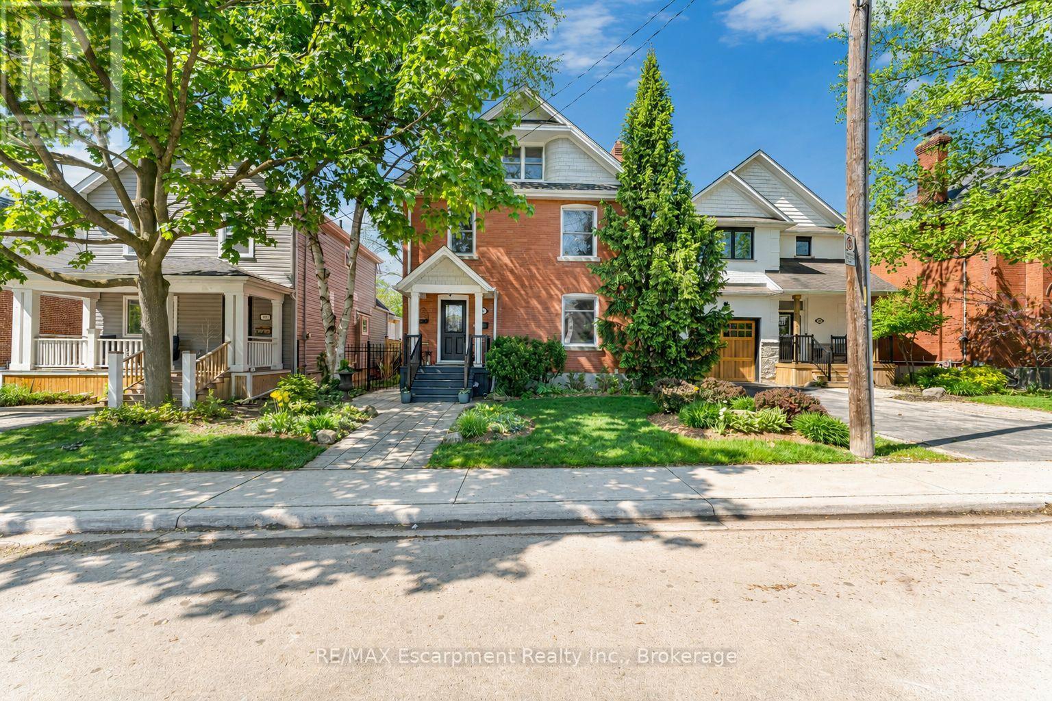 Detached at 546 HURD AVENUE, Burlington