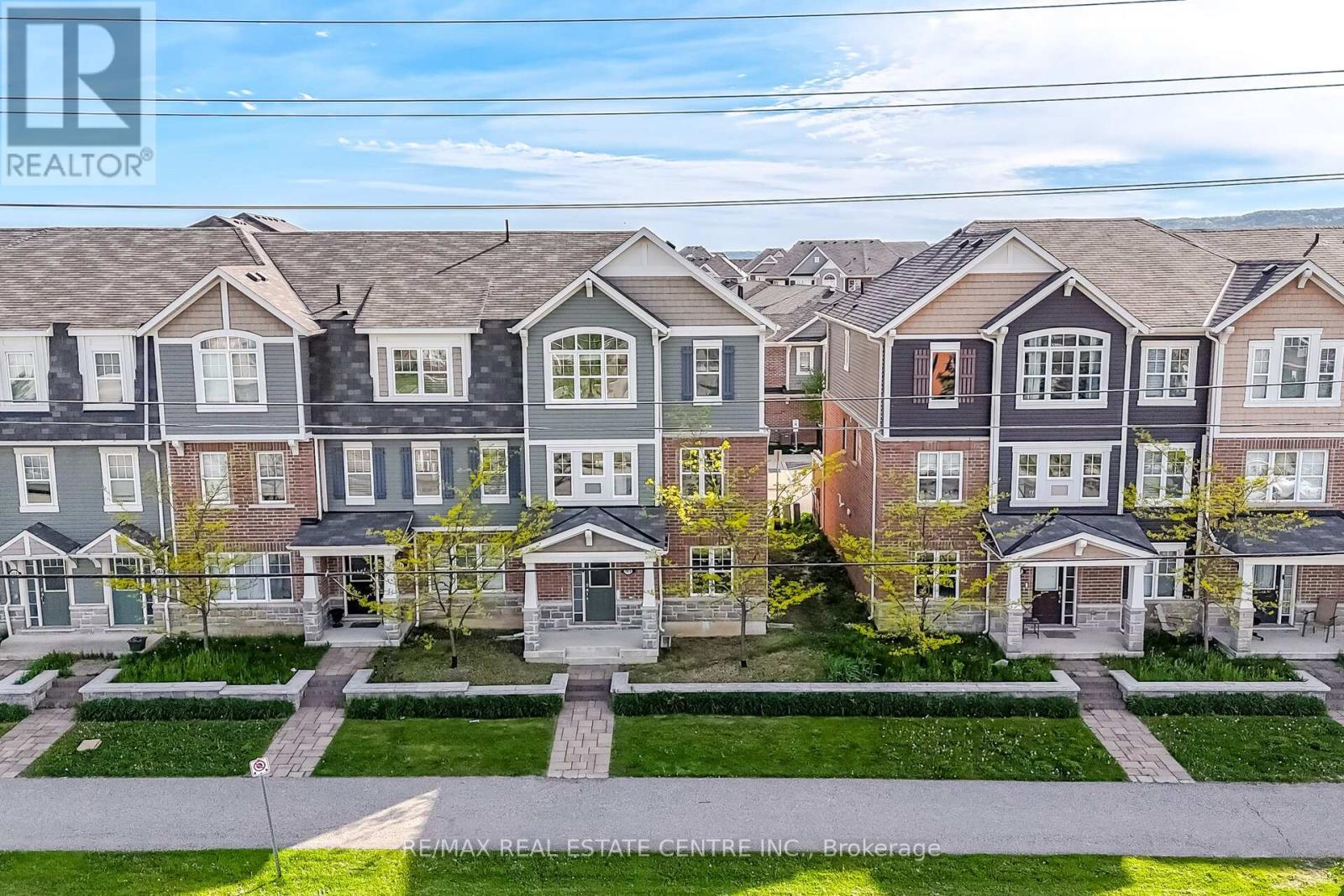 Townhouse at 165 - 1000 ASLETON BOULEVARD, Milton