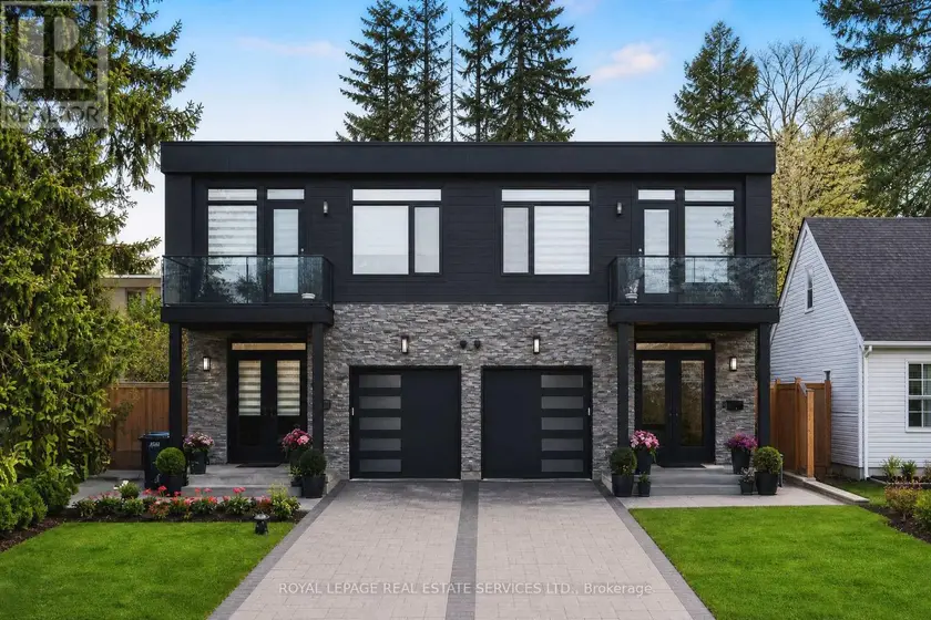 Semi-Detached/Link at 25A TECUMSETH AVENUE, Mississauga