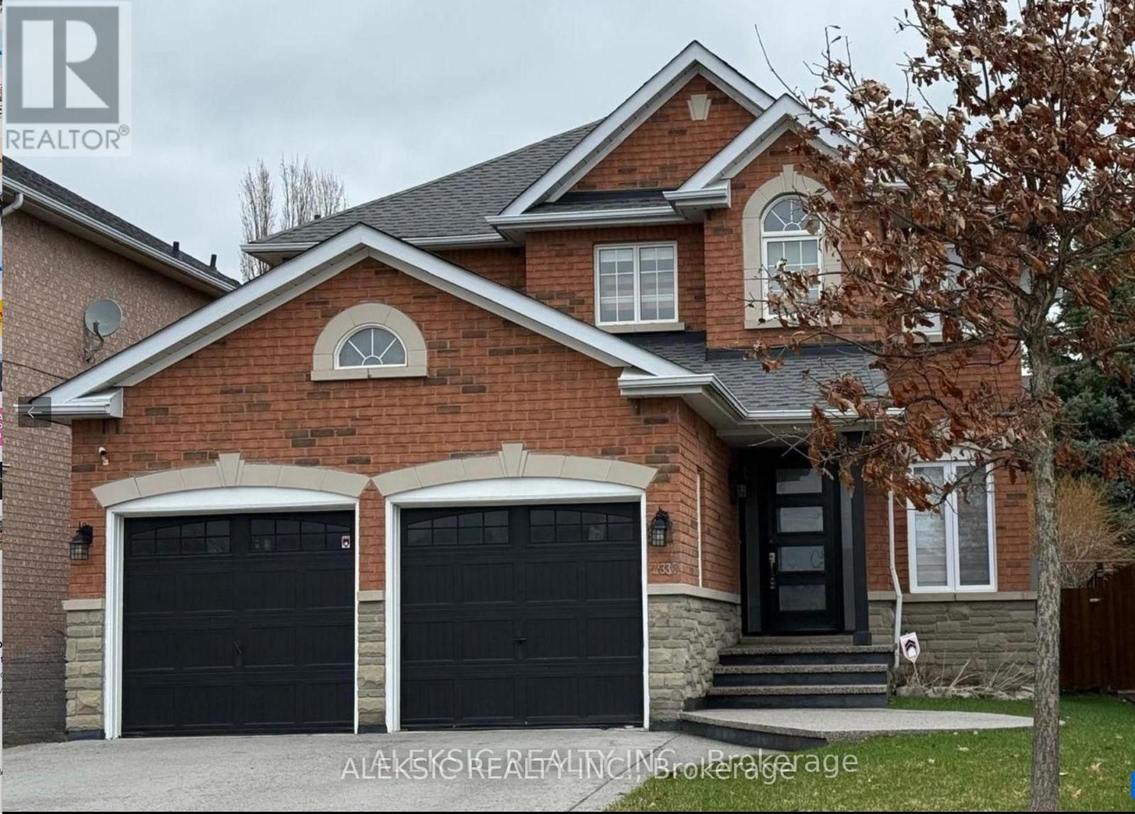 Detached at 33 HILLPATH CRESCENT, Brampton (Snelgrove)