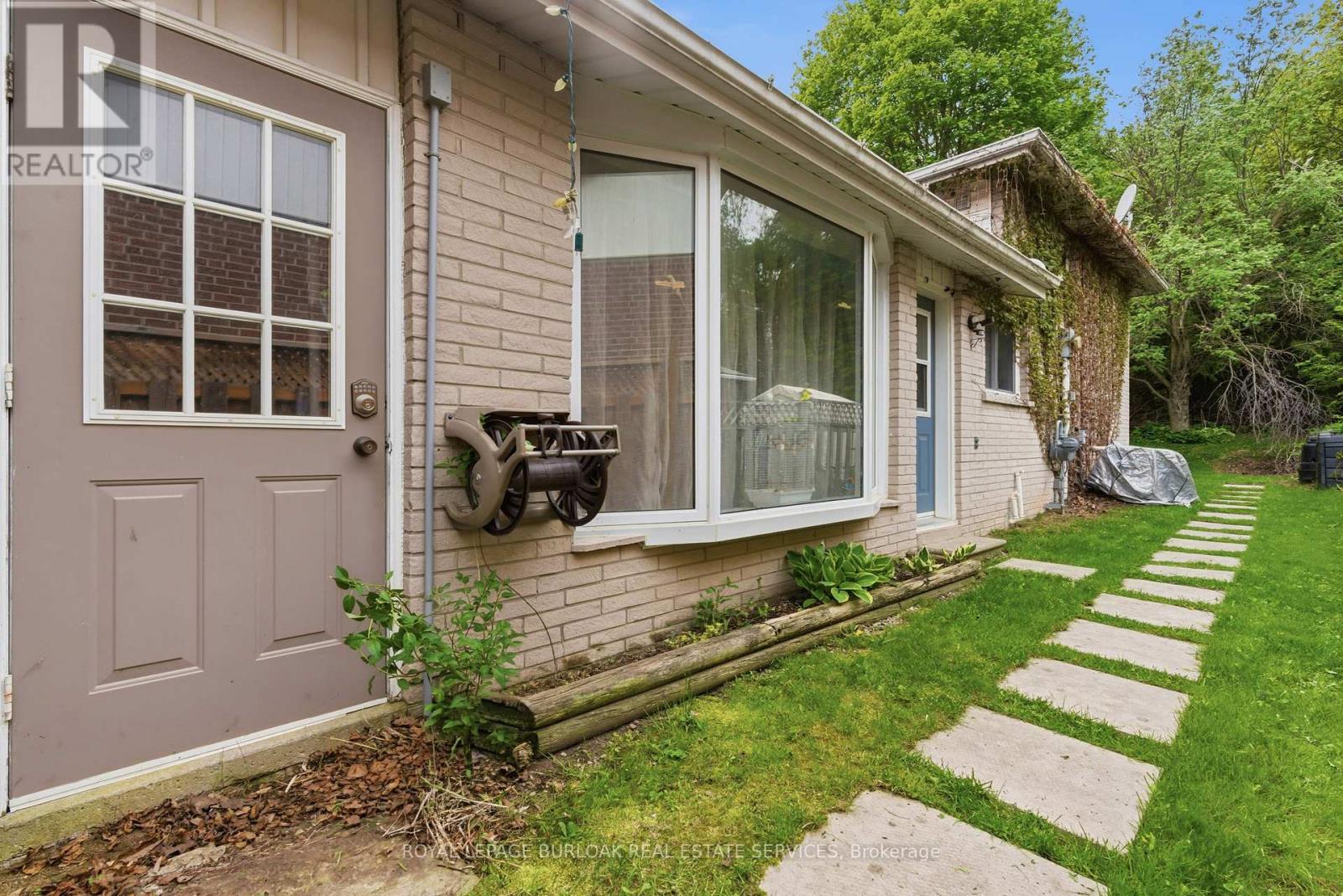 Detached at 197 BURBANK STREET, Halton Hills