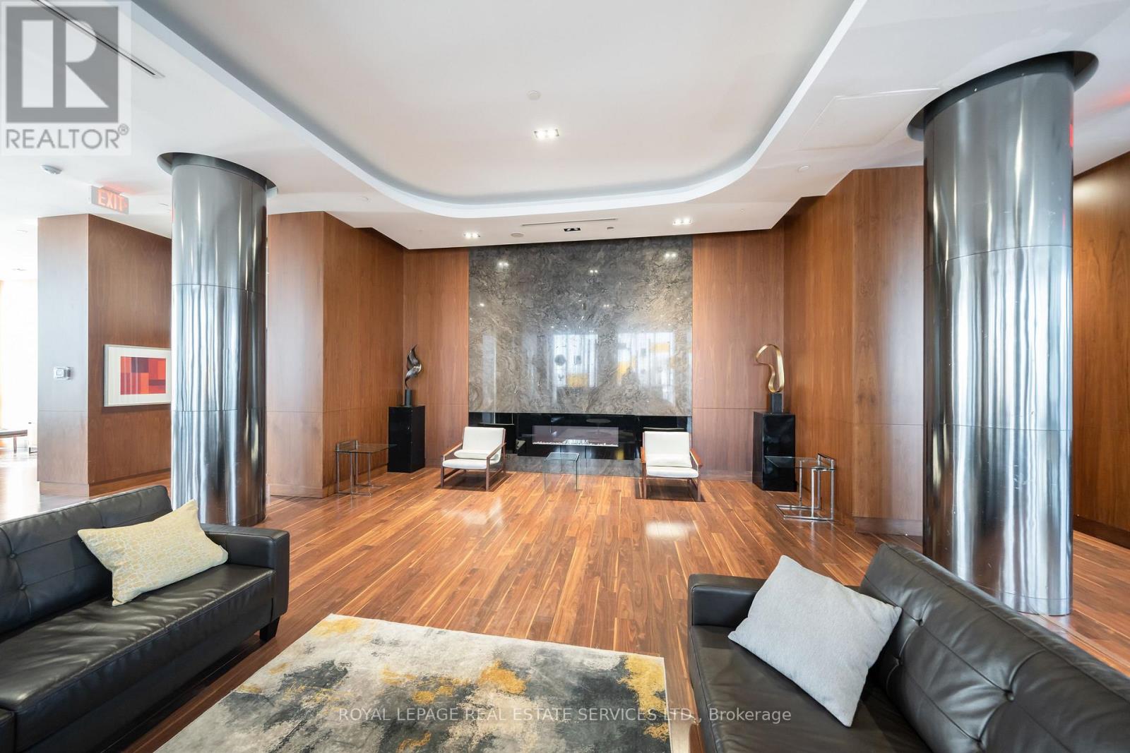 Apartment at 607 - 1 VALHALLA INN ROAD, Toronto