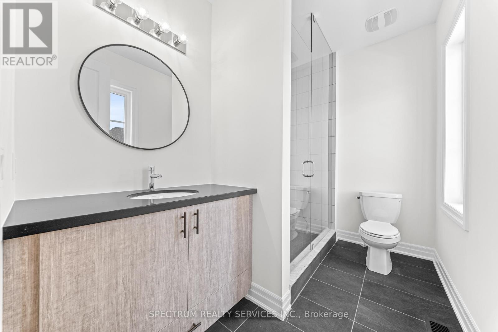 Detached at 17 MOSSWOOD TRAIL, Brampton