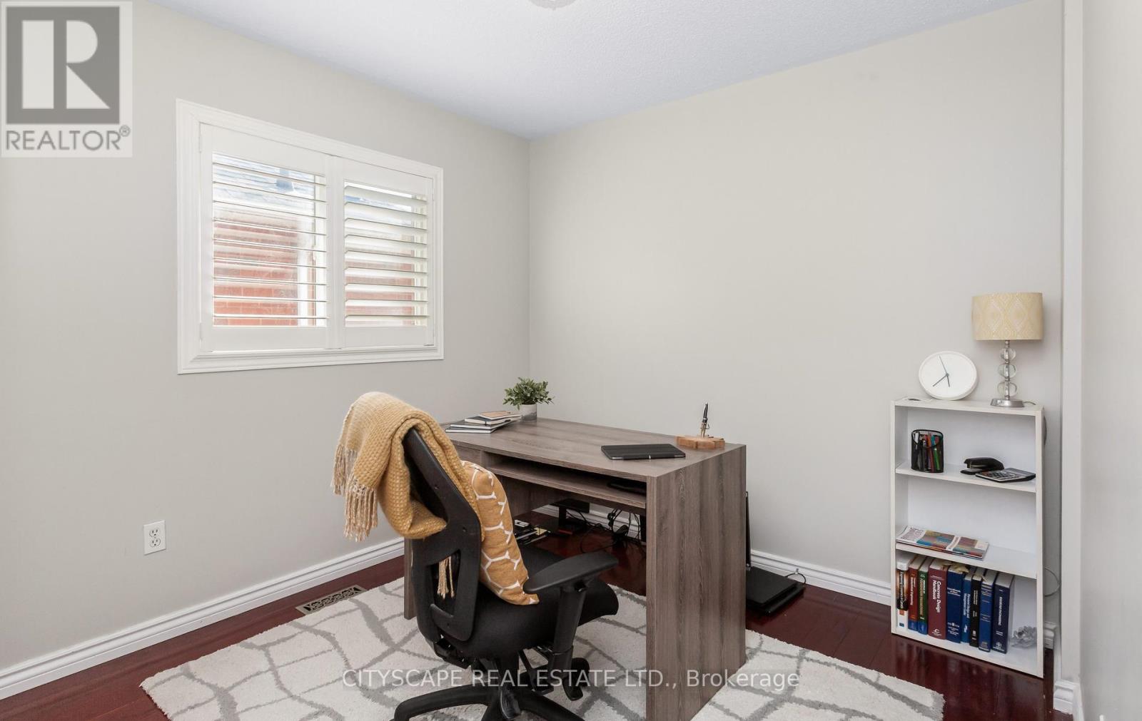 Semi-Detached/Link at 3324 EQUESTRIAN CRESCENT, Mississauga