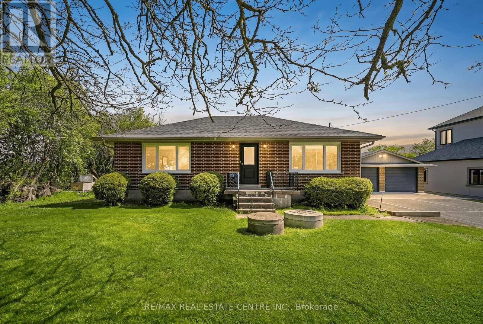 Detached at 9095 EIGHTH LINE, Halton Hills (Rural Halton Hills)