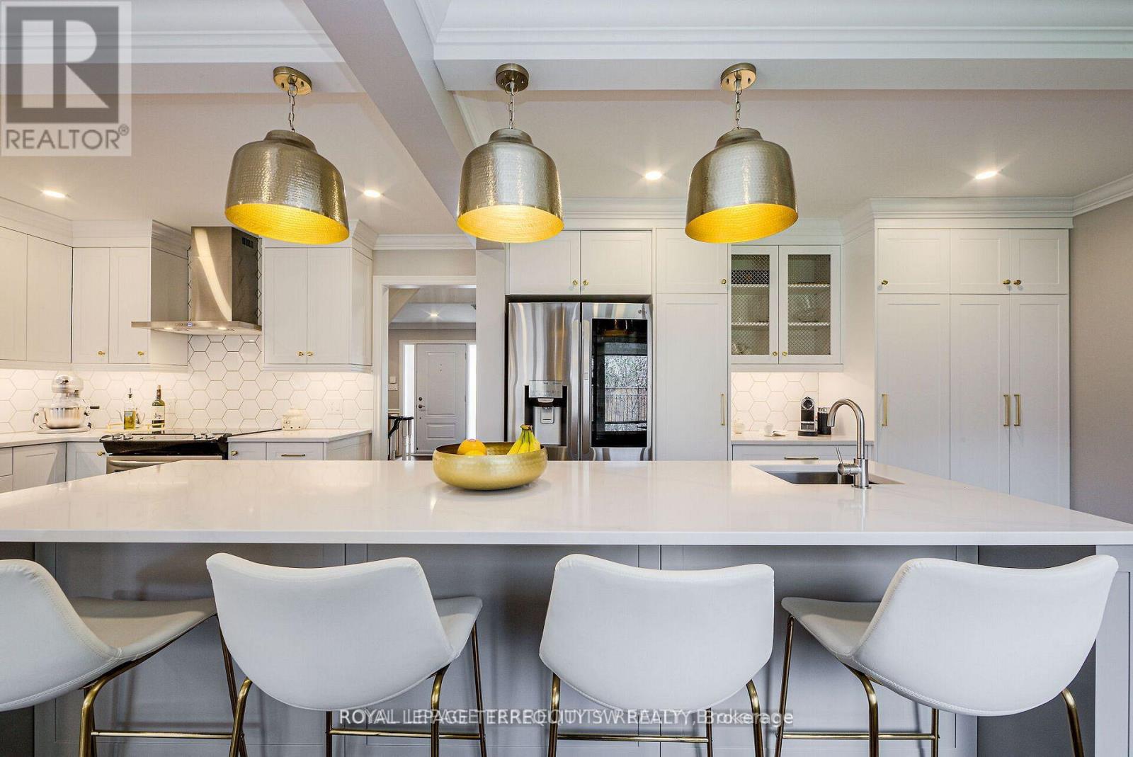 Detached at 2025 PARKLANE CRESCENT, Burlington