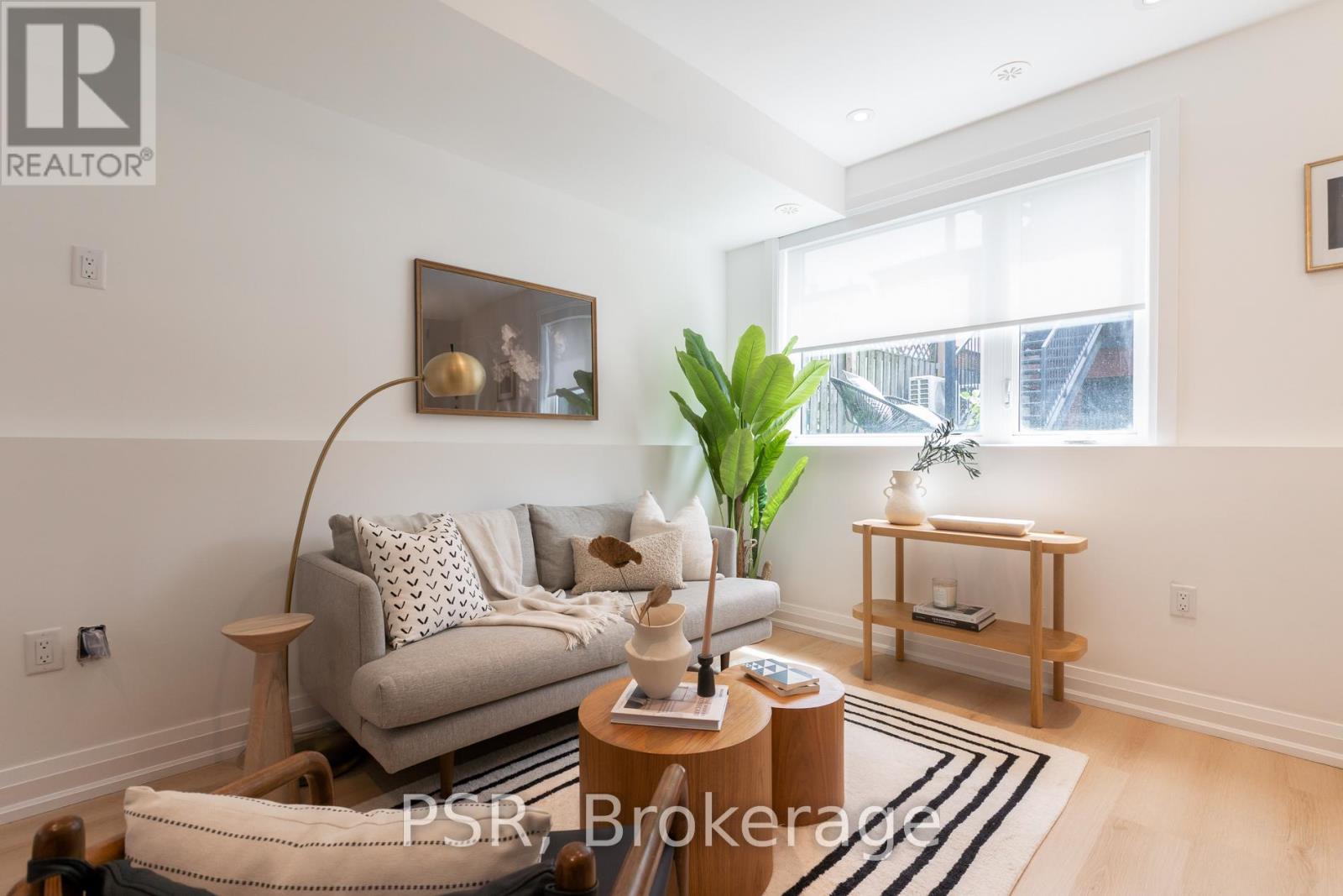 Detached at E - 218 AILEEN AVENUE, Toronto