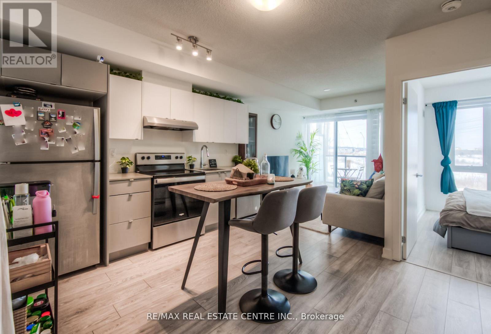 Apartment at B310 - 3200 DAKOTA COMMON ROAD, Burlington