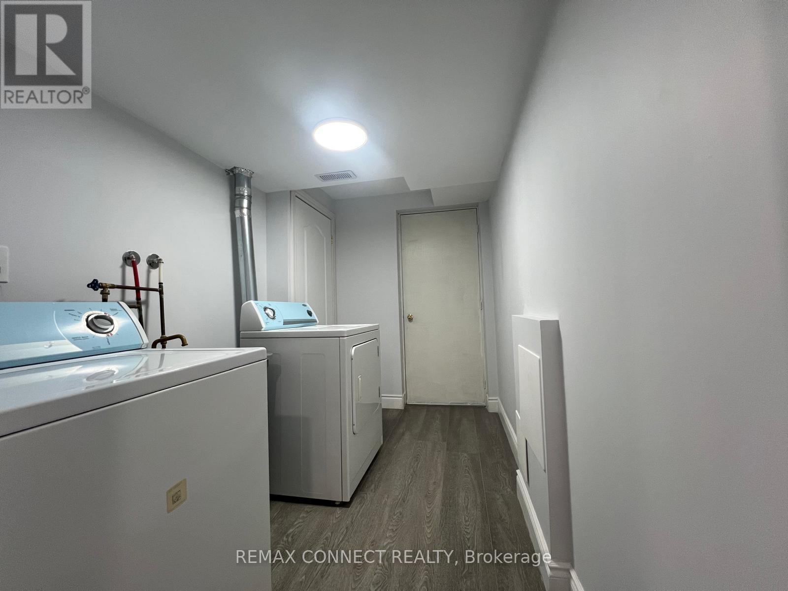 Detached at BSMT - 8 EVANWOOD CRESCENT, Brampton