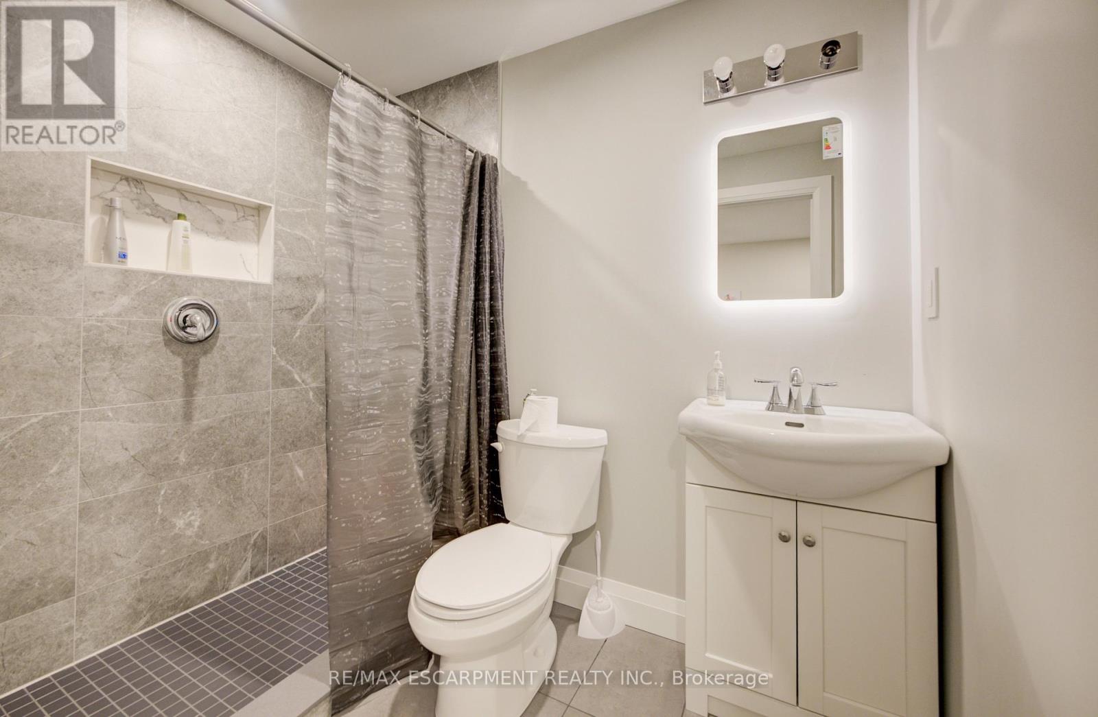 Townhouse at 3352 STALYBRIDGE DRIVE, Oakville