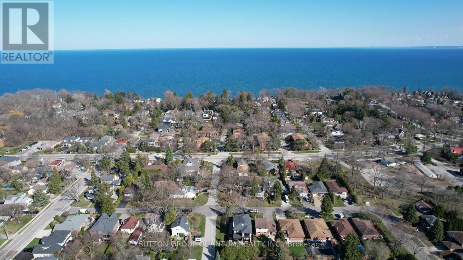 Detached at 3118 VICTORIA STREET, Oakville