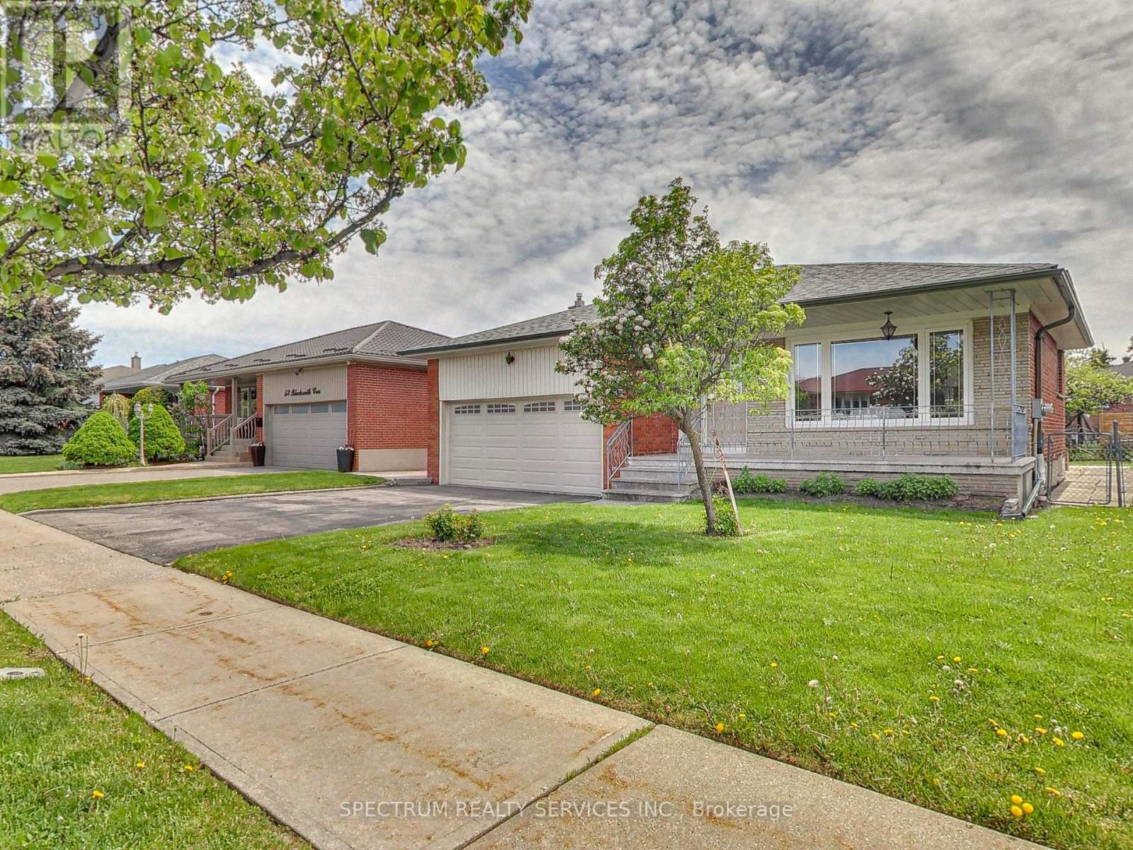 Detached at 56 BLACKSMITH CRESCENT, Toronto (Black Creek)
