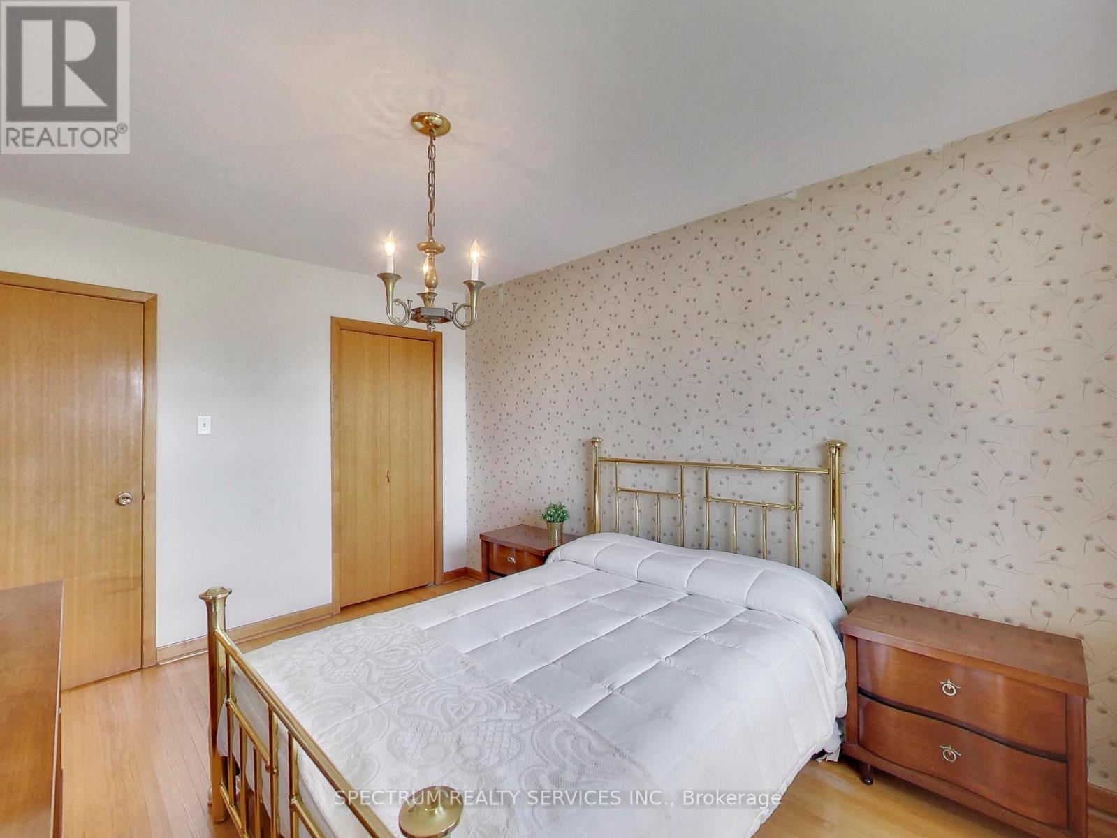 Detached at 56 BLACKSMITH CRESCENT, Toronto