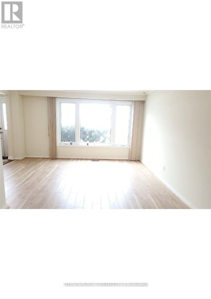 Semi-Detached/Link at 3450 ELLENGALE DRIVE, Mississauga (Erindale)