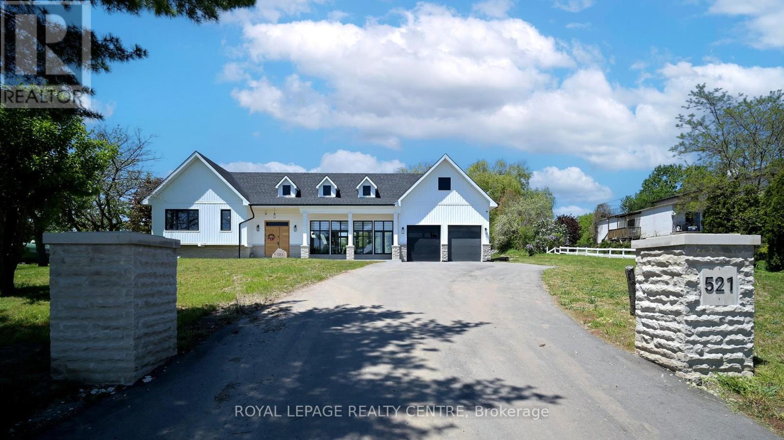 Detached at 521 OLD YORK ROAD, Burlington