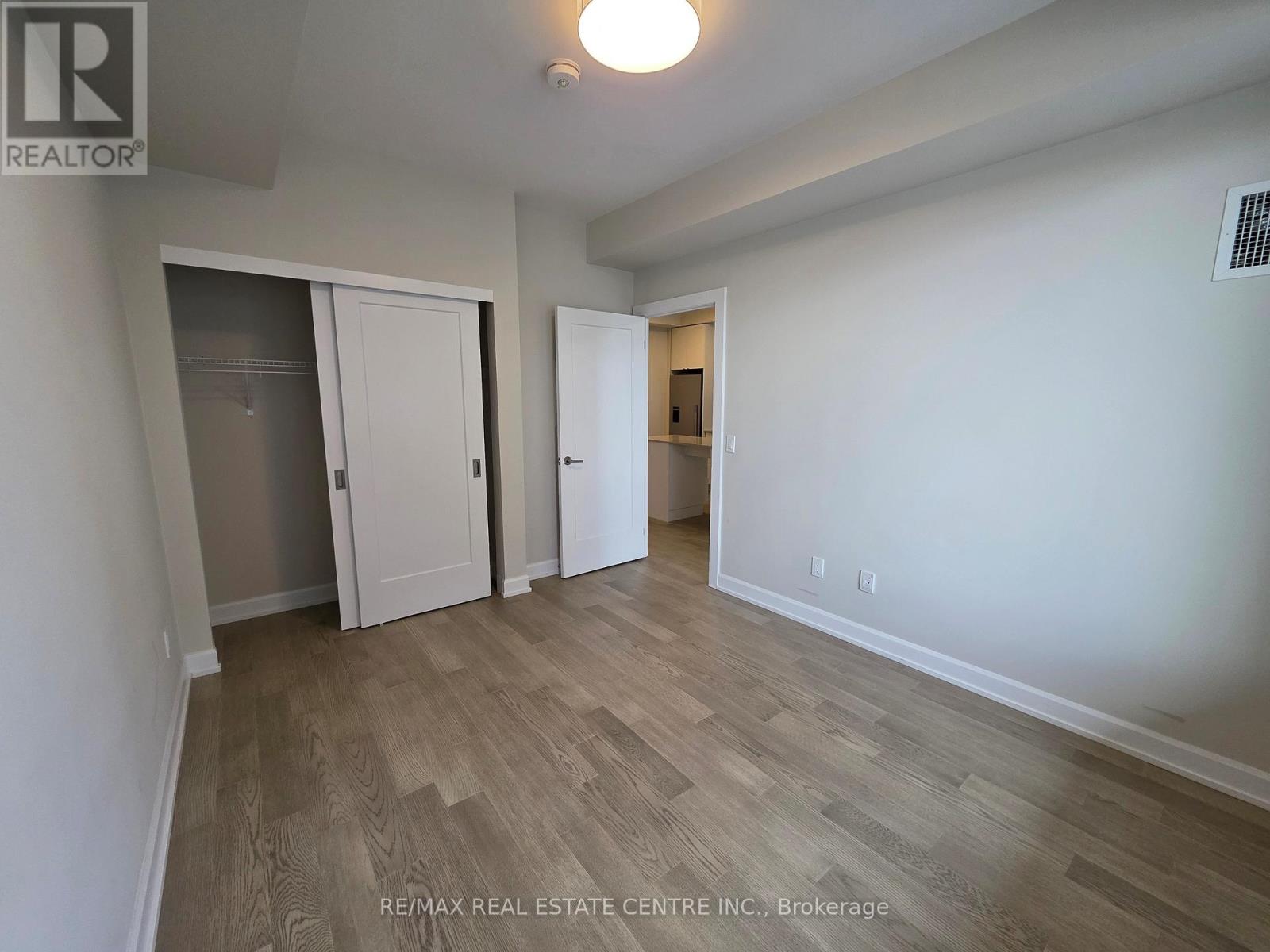 Apartment at 715 - 3220 WILLIAM COLTSON AVENUE, Oakville