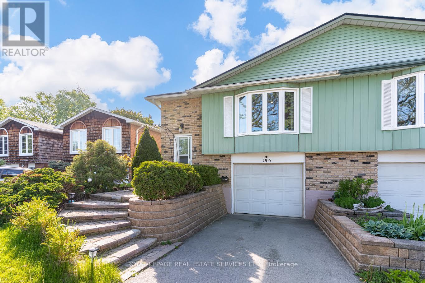 Semi-Detached/Link at 195 CULLUM COURT, Burlington (Bayview)