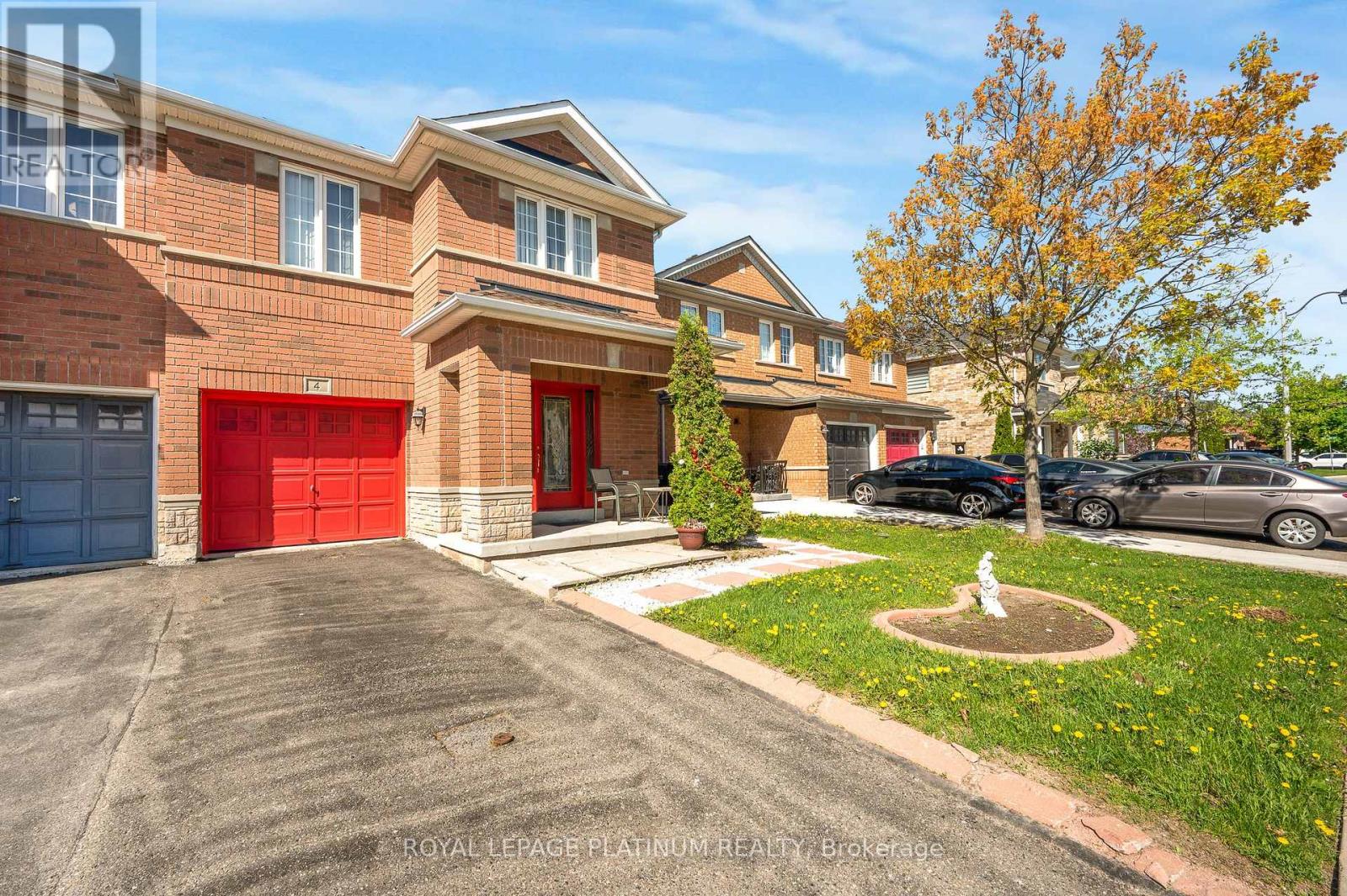Semi-Detached/Link at 4 SILVER EGRET ROAD, Brampton