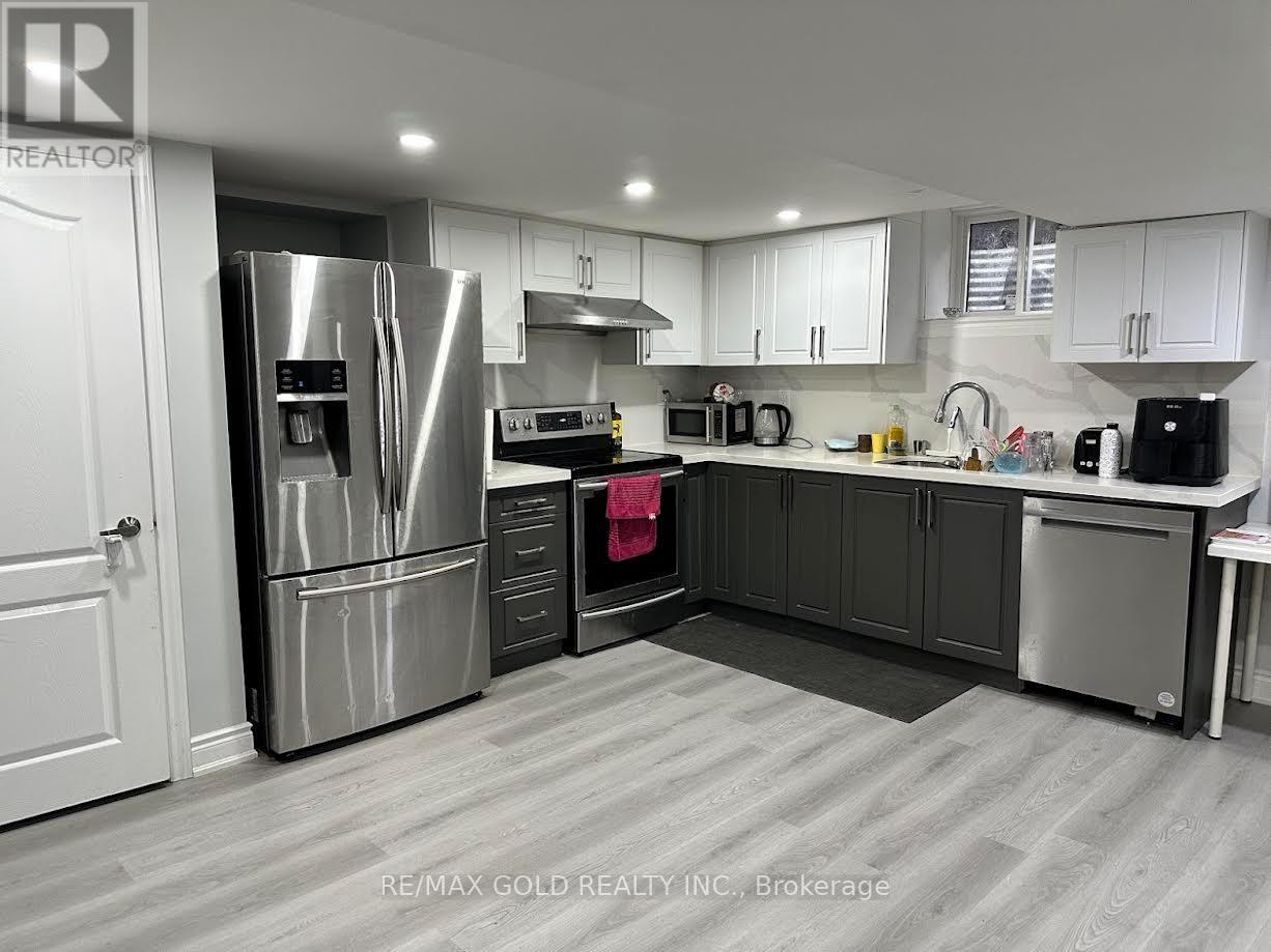Detached at 73 SNOW LEOPARD COURT, Brampton