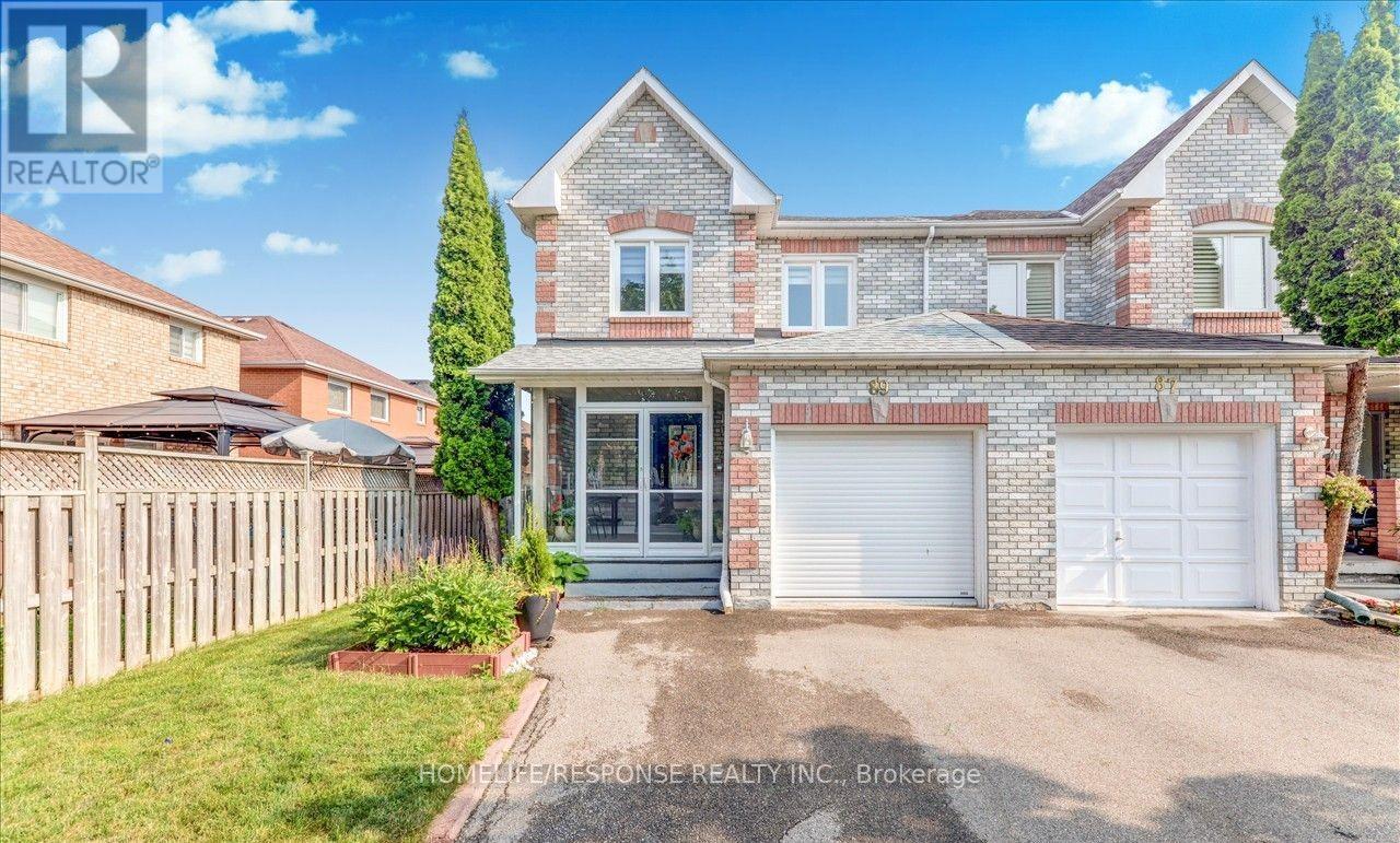 Townhouse at 89 RAVENSCLIFFE COURT, Brampton