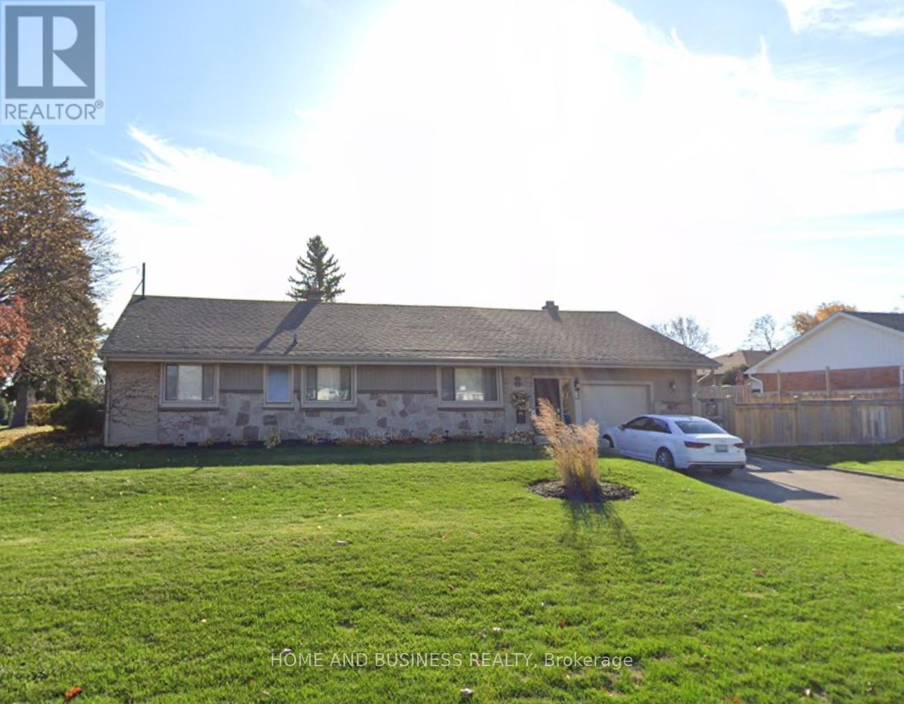 Detached at 8 SORA DRIVE, Mississauga (Streetsville)