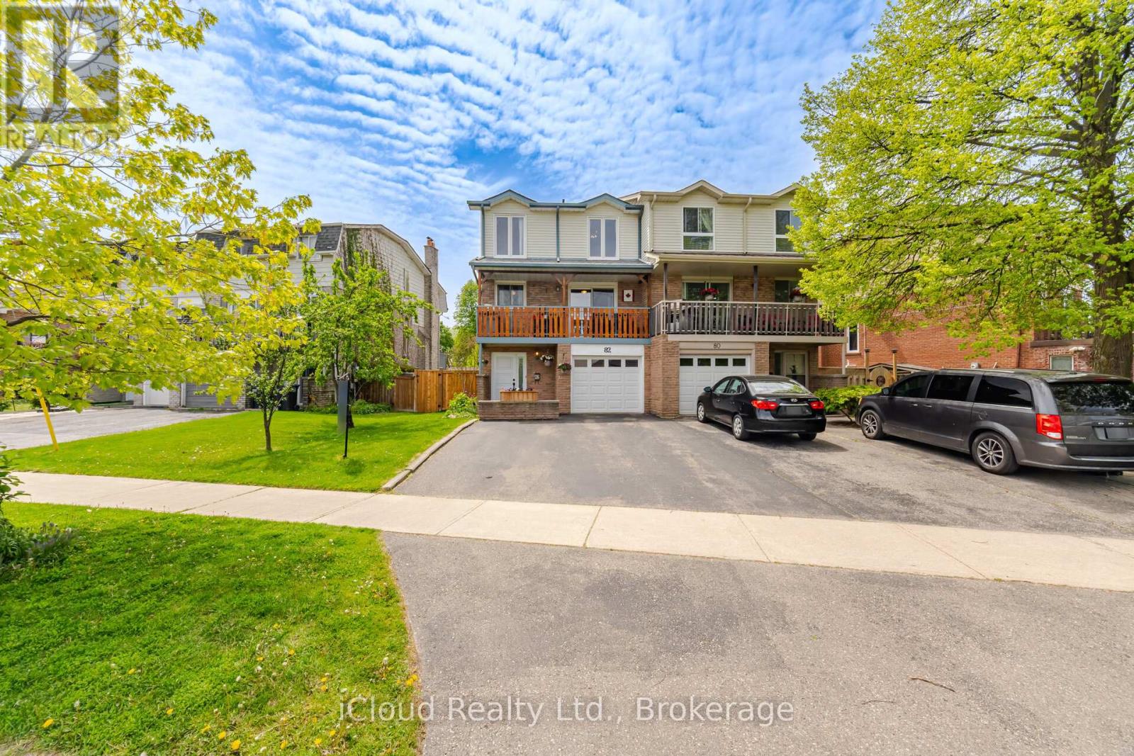 Semi-Detached/Link at 82 ENGLISH STREET, Brampton (Brampton West)