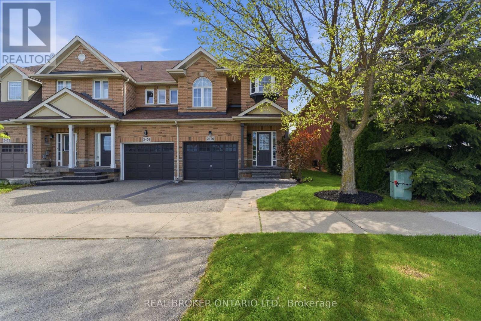 Townhouse at 2426 SHADOW COURT, Oakville
