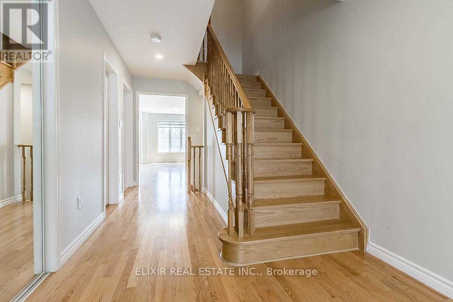 Townhouse at 90 DELPORT CLOSE, Brampton