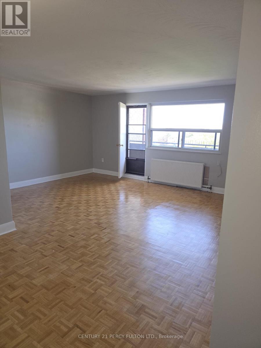 Apartment at 709 - 1305 WILSON AVENUE, Toronto (Downsview-Roding-CFB)