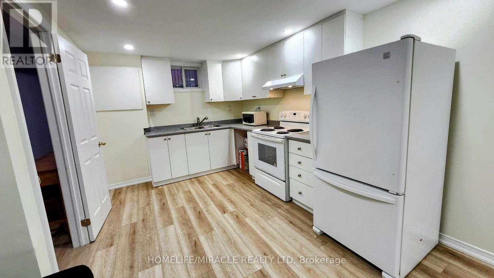 Detached at 7 MCCLURE AVENUE, Brampton