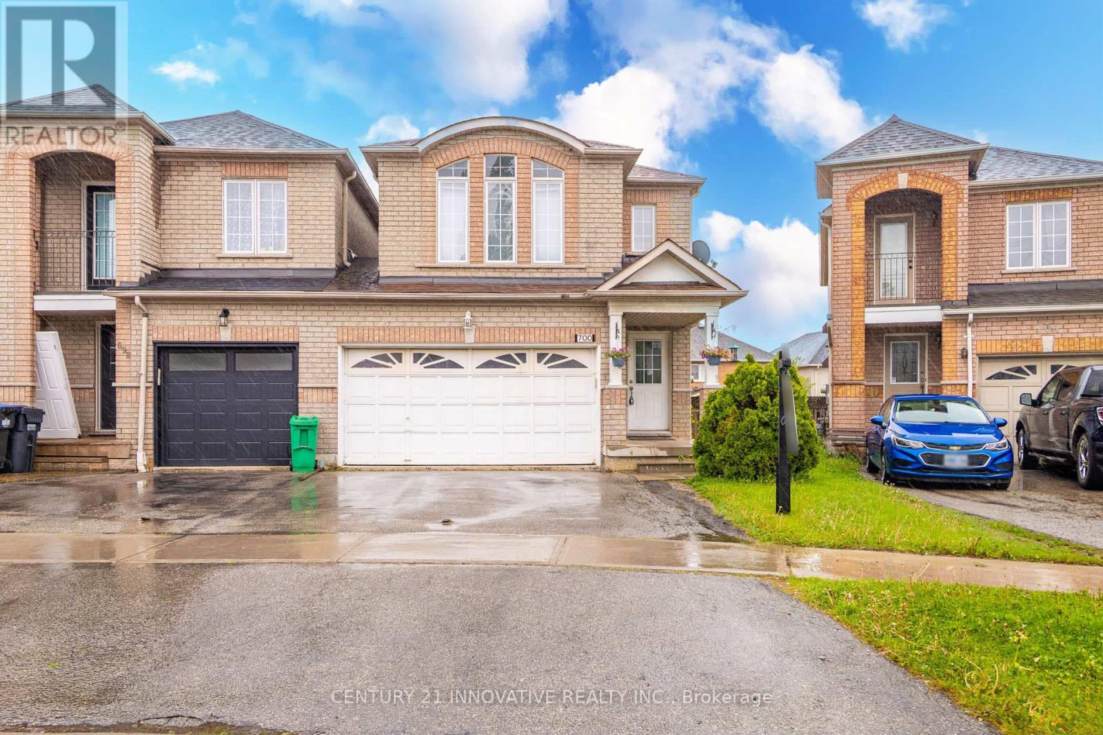 Semi-Detached/Link at 700 ROSSELLINI DRIVE, Mississauga (Meadowvale Village)
