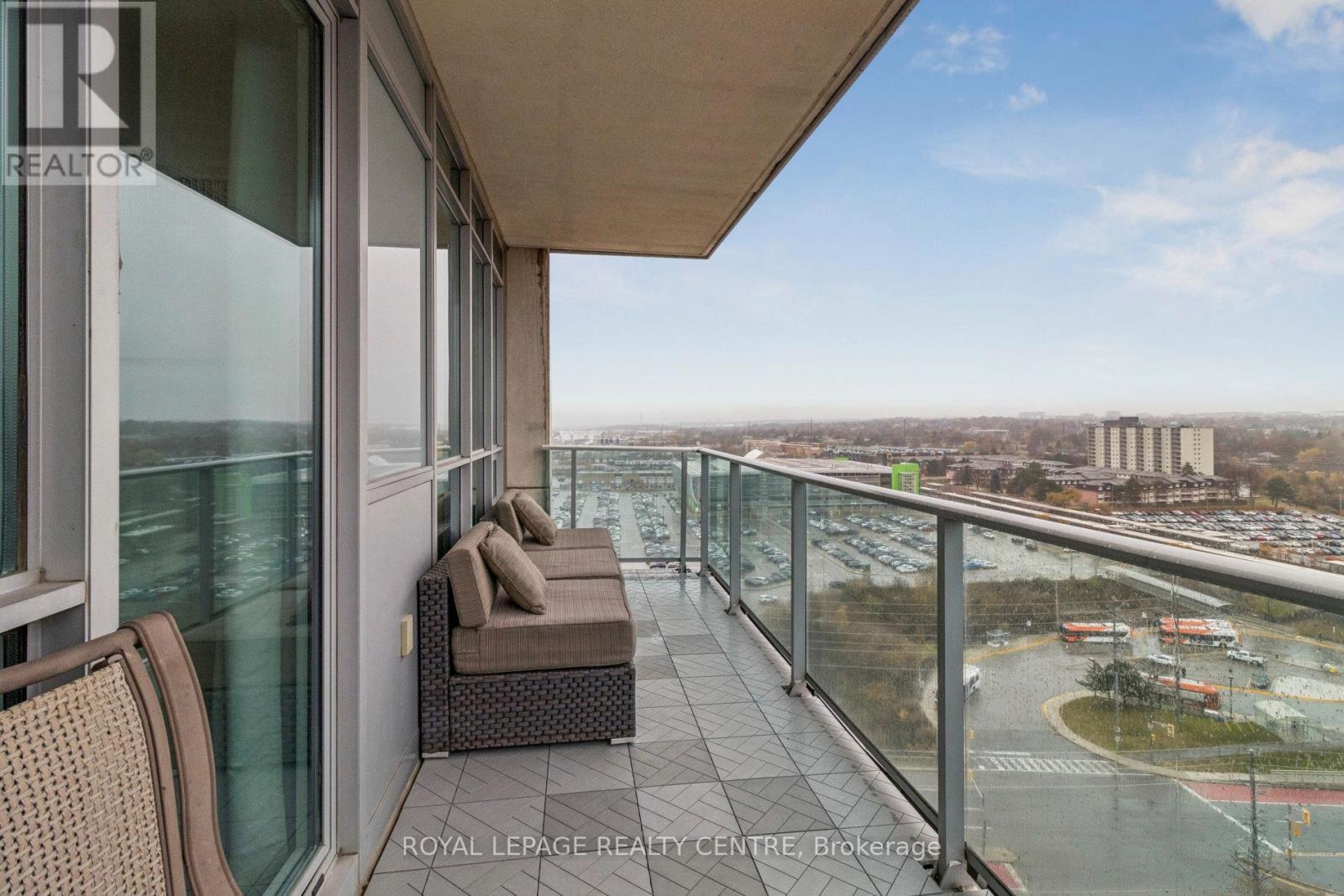 Apartment at 1503 - 1055 SOUTHDOWN ROAD, Mississauga