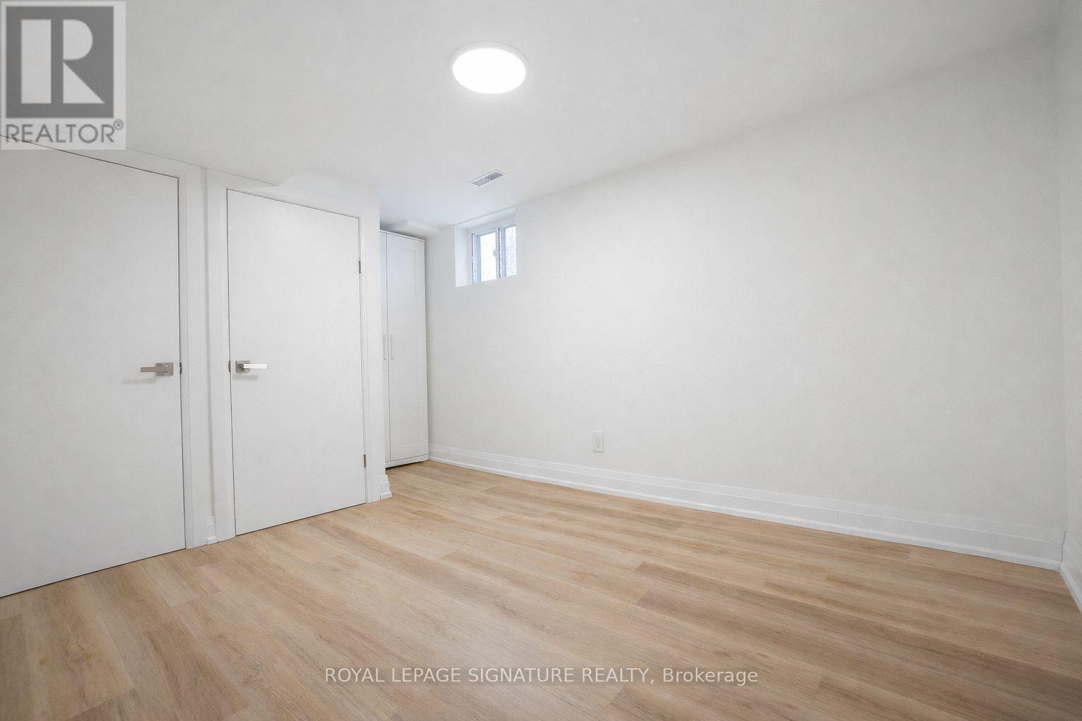 Detached at B - 5 TWENTIETH STREET, Toronto