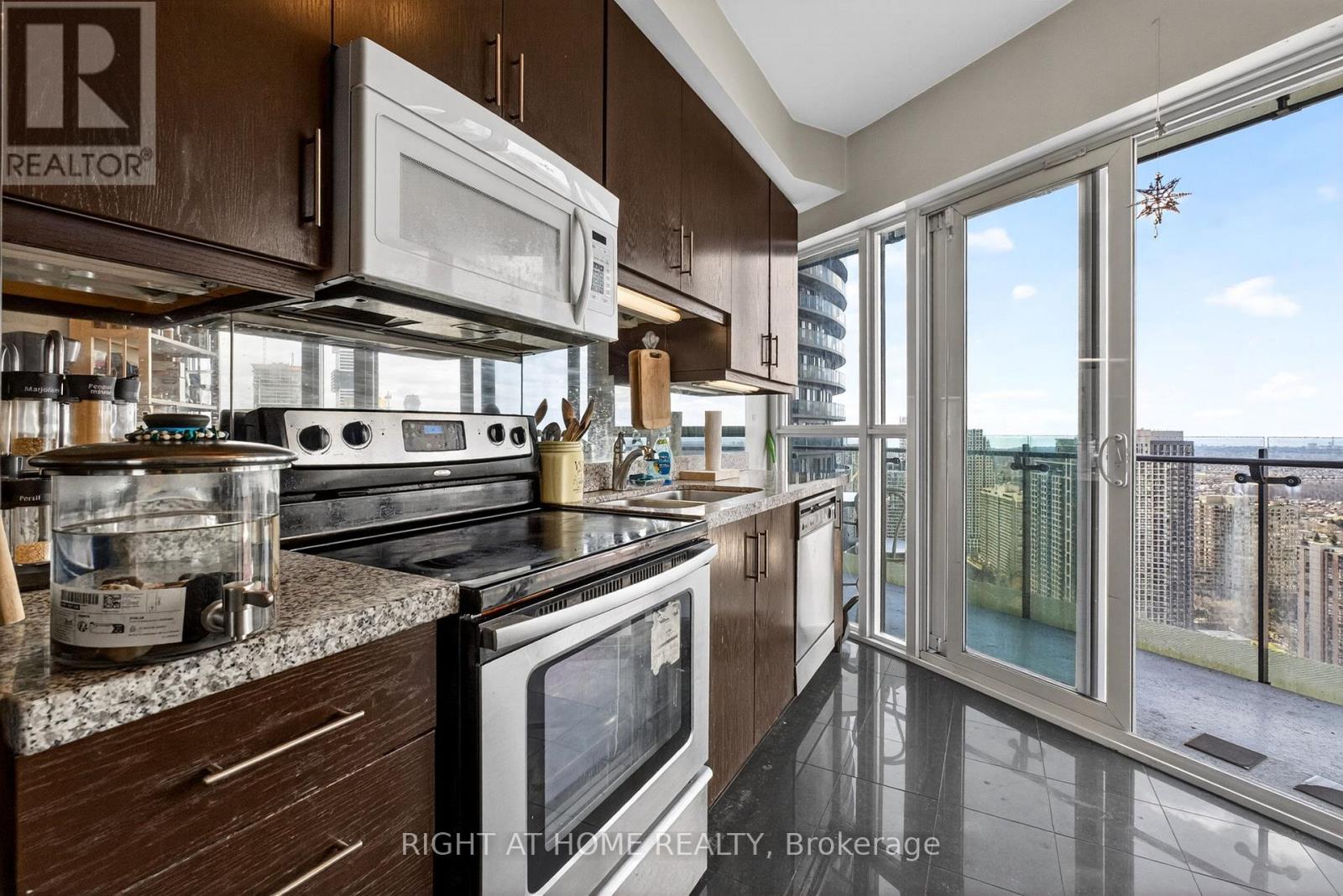 Apartment at 3806 - 50 ABSOLUTE AVENUE, Mississauga