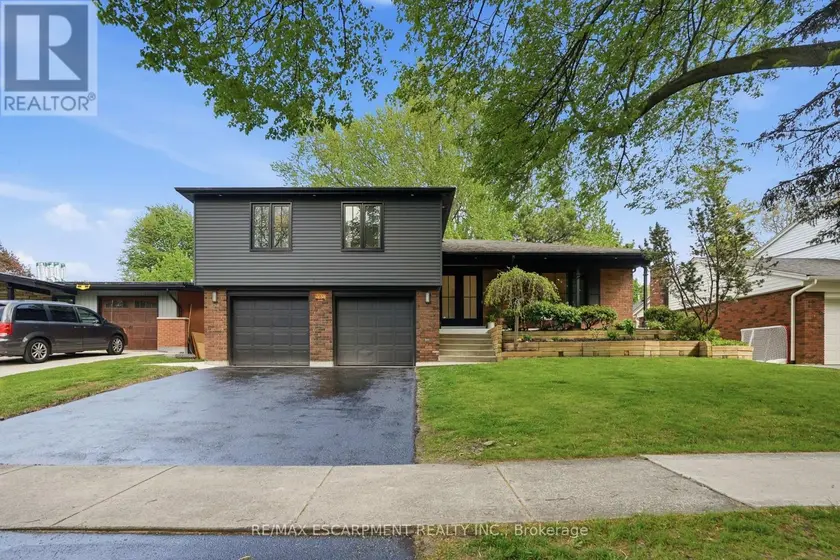 Detached at 345 RANKIN DRIVE, Burlington (Roseland)
