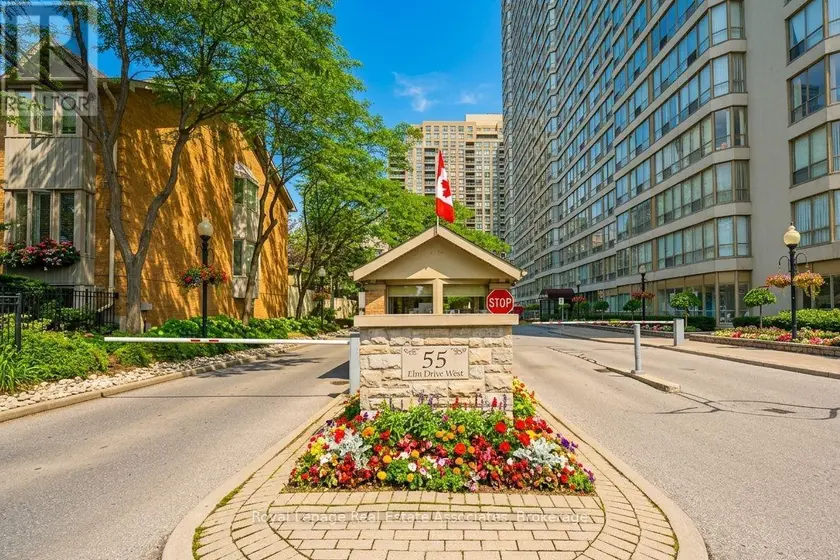 Apartment at 501 - 55 ELM DRIVE W, Mississauga (City Centre)