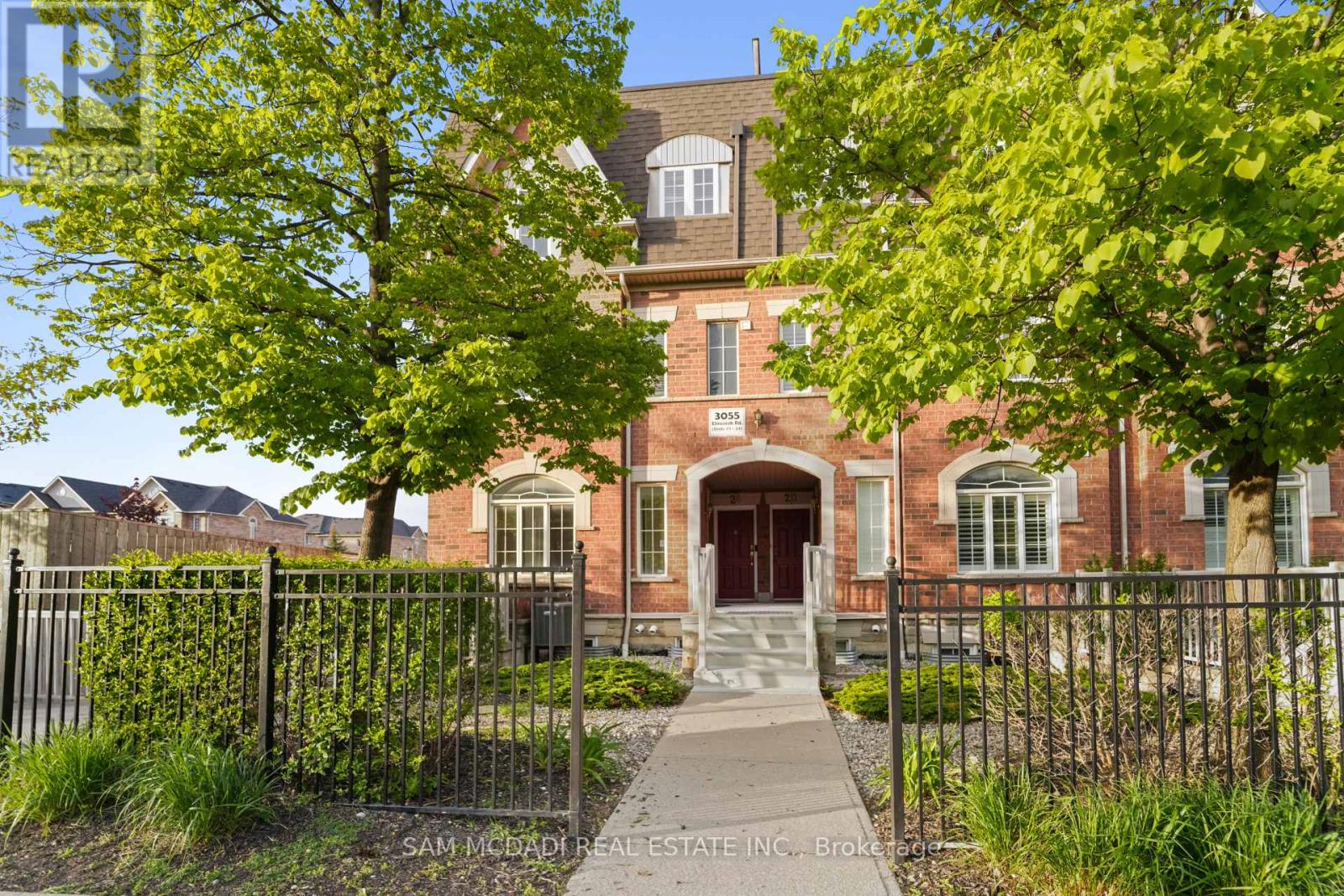 Townhouse at 22 - 3055 ELMCREEK ROAD, Mississauga (Cooksville)