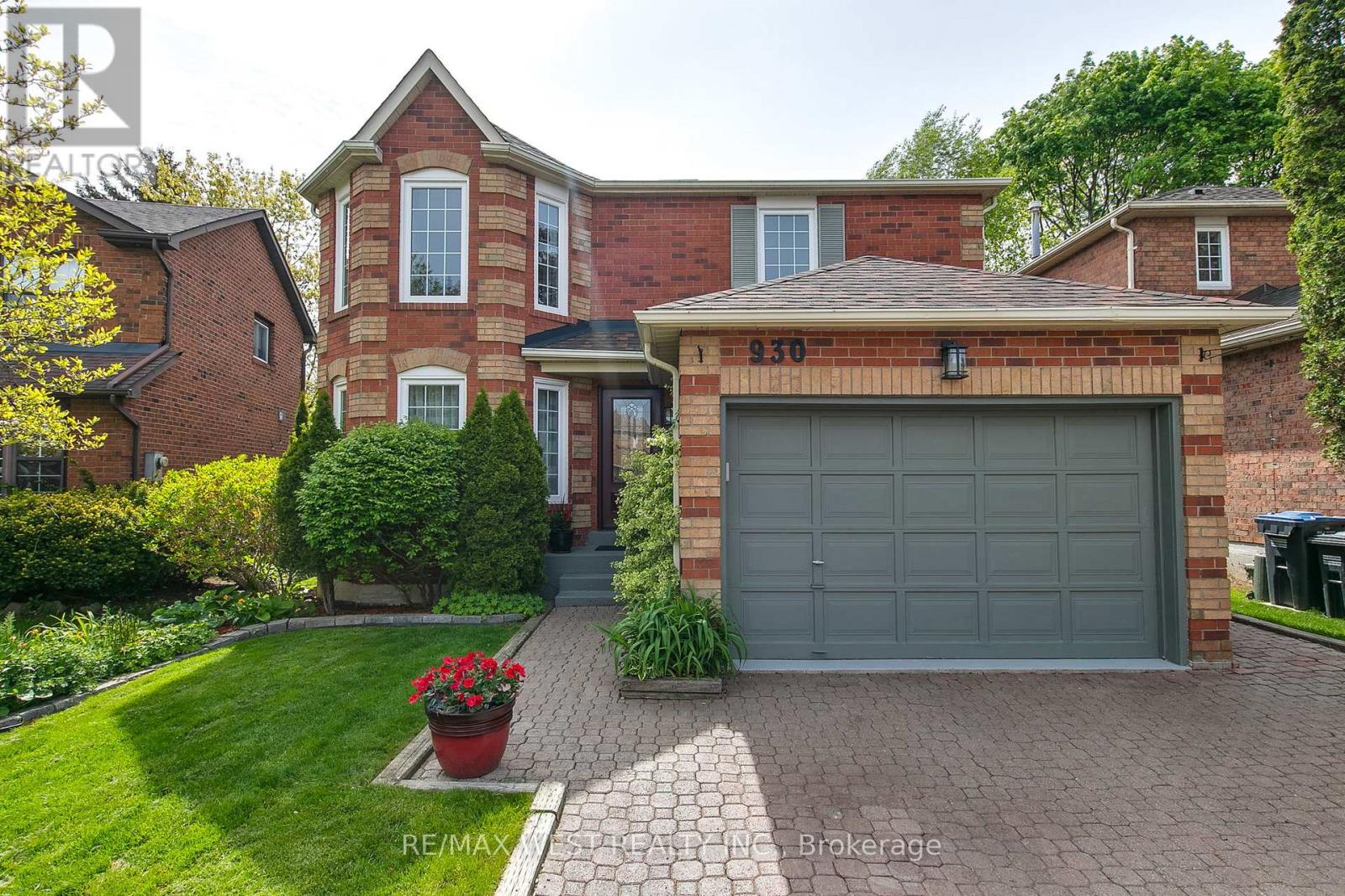 Detached at 930 MARAMIS COURT, Mississauga (Lorne Park)