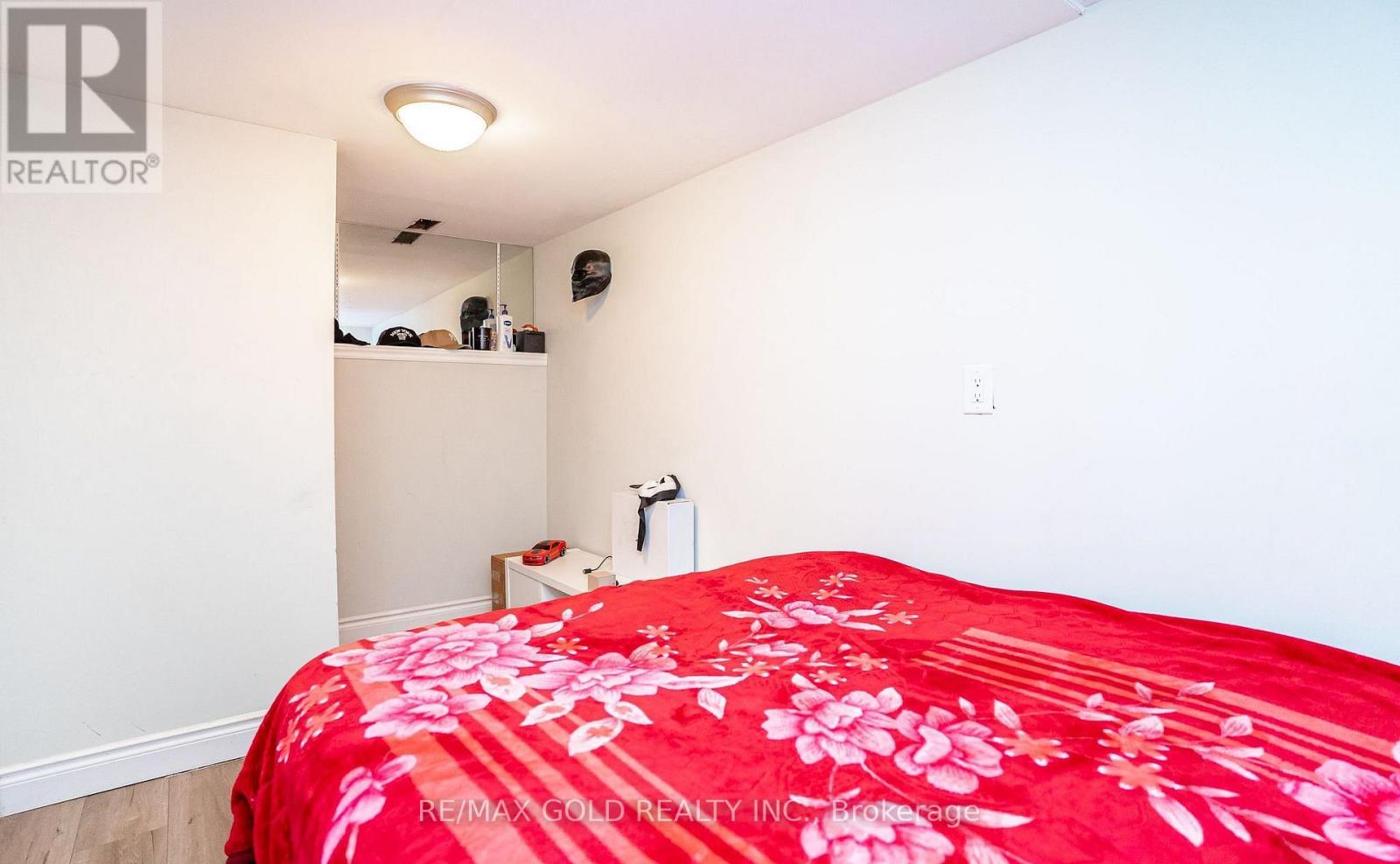 Detached at 37 CARLYLE CRESCENT, Brampton