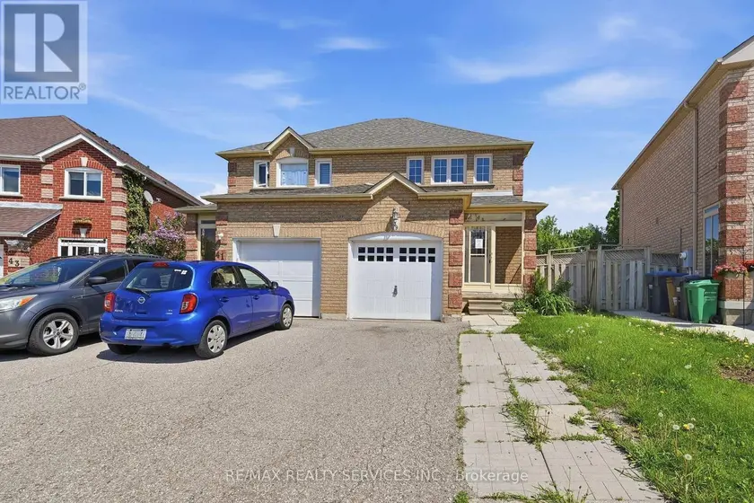 Semi-Detached/Link at 39 CARUSO DRIVE, Brampton