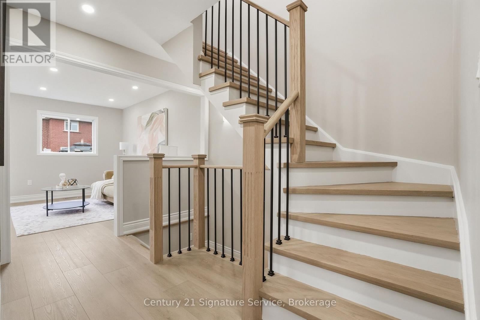 Semi-Detached/Link at 3811 DENSBURY DRIVE, Mississauga