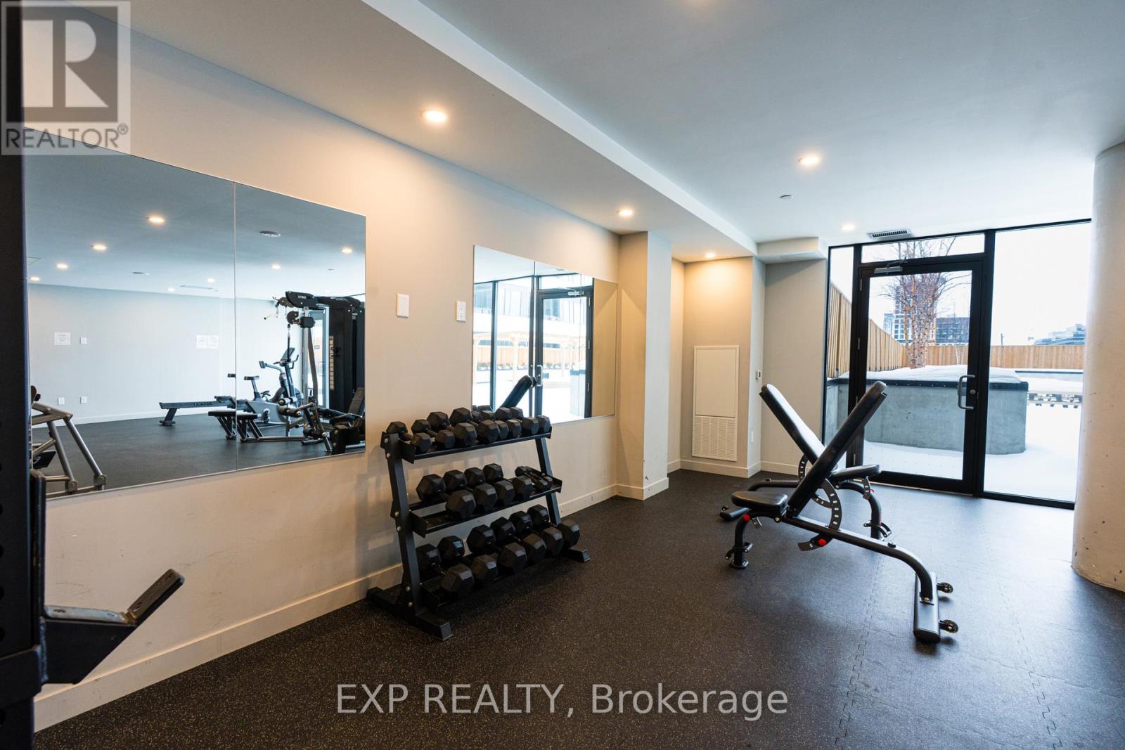 Apartment at 209 - 859 THE QUEENSWAY, Toronto