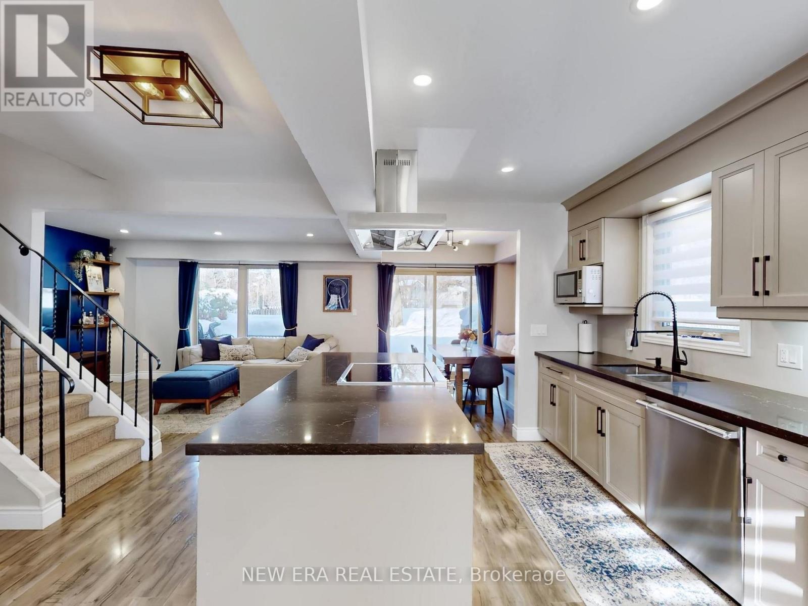 Semi-Detached/Link at 7189 JOLIETTE CRESCENT, Mississauga (Meadowvale)